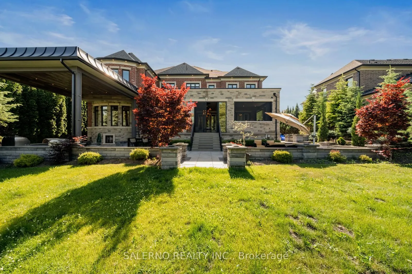 97 Carmichael Crescent