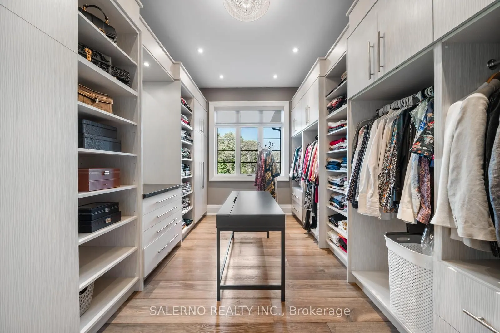 97 Carmichael Crescent