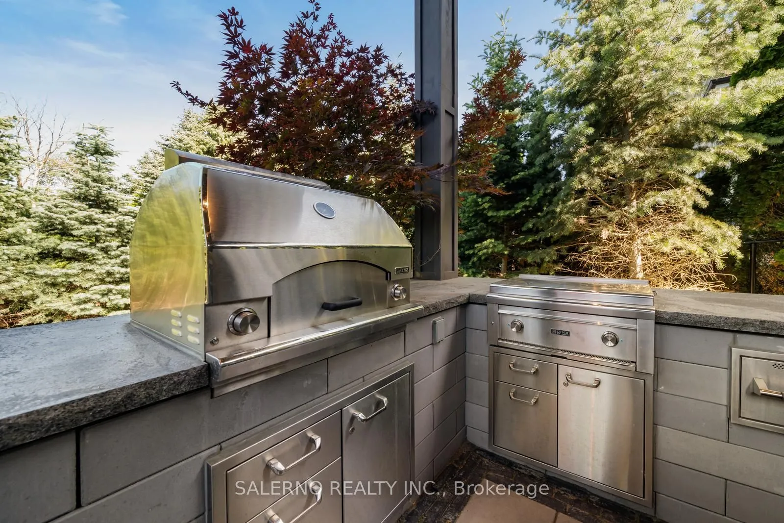 97 Carmichael Crescent