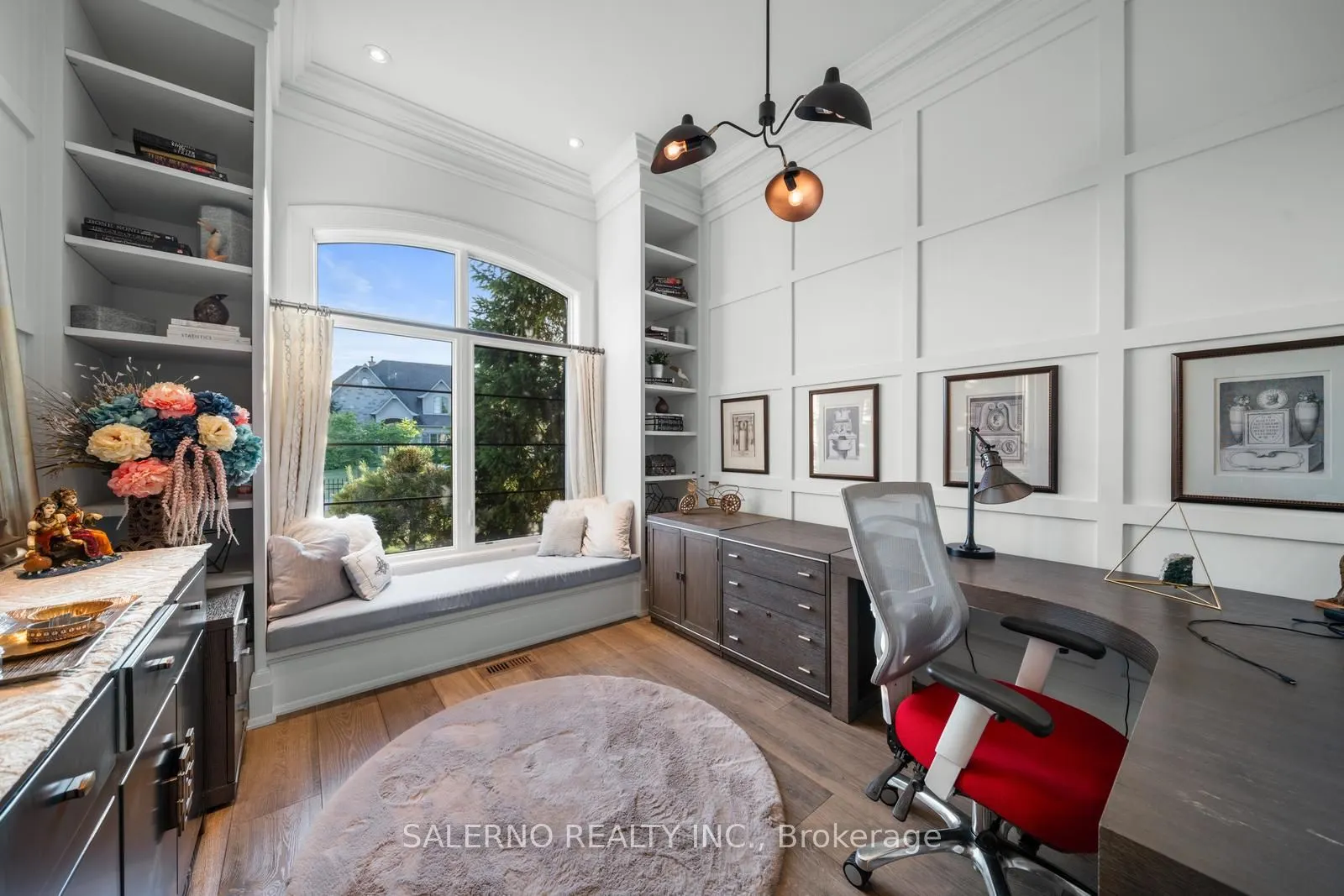 97 Carmichael Crescent