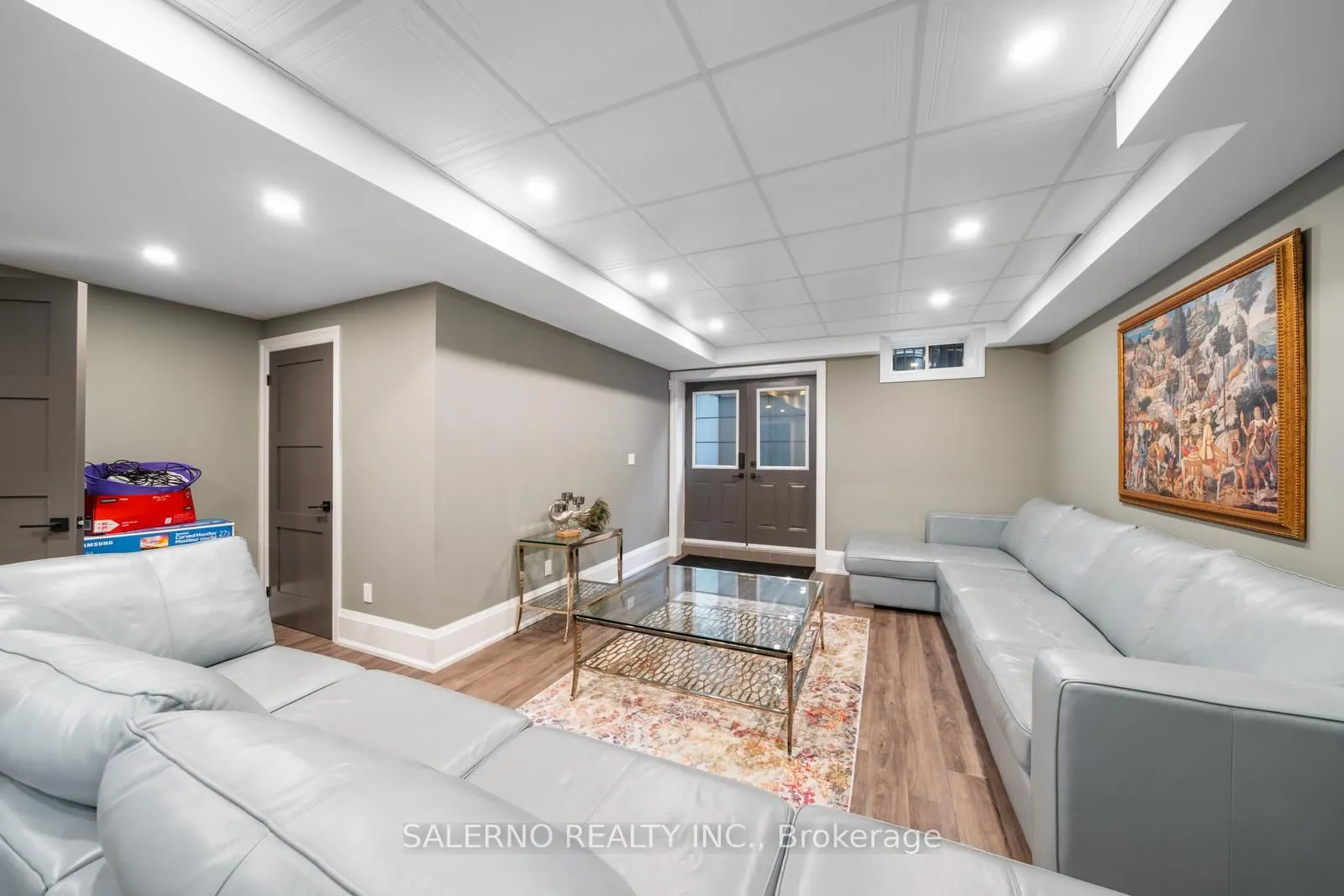 97 Carmichael Crescent