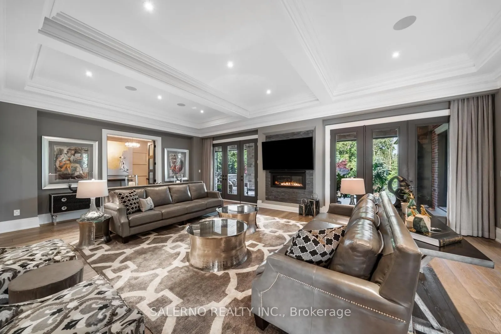 97 Carmichael Crescent