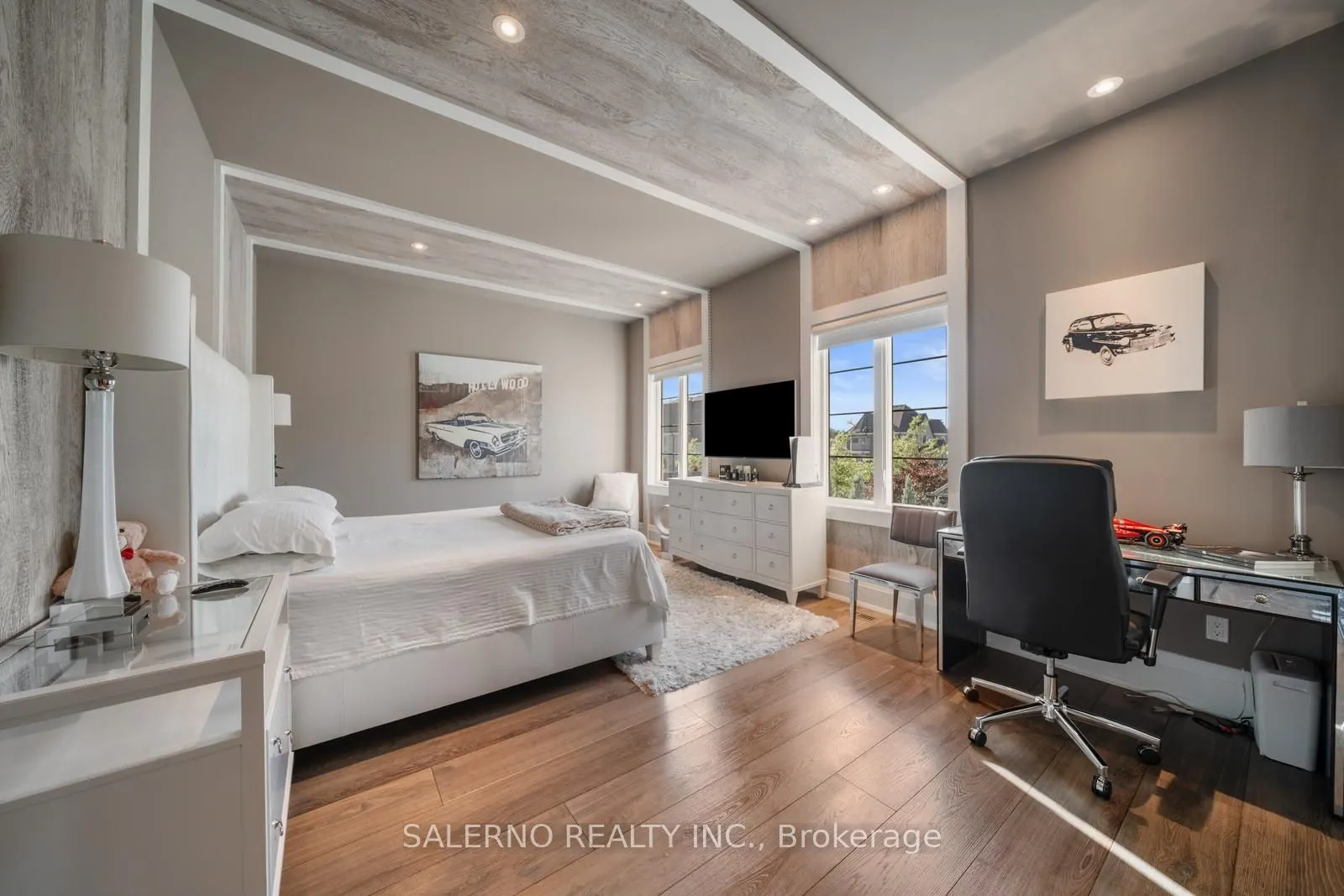 97 Carmichael Crescent