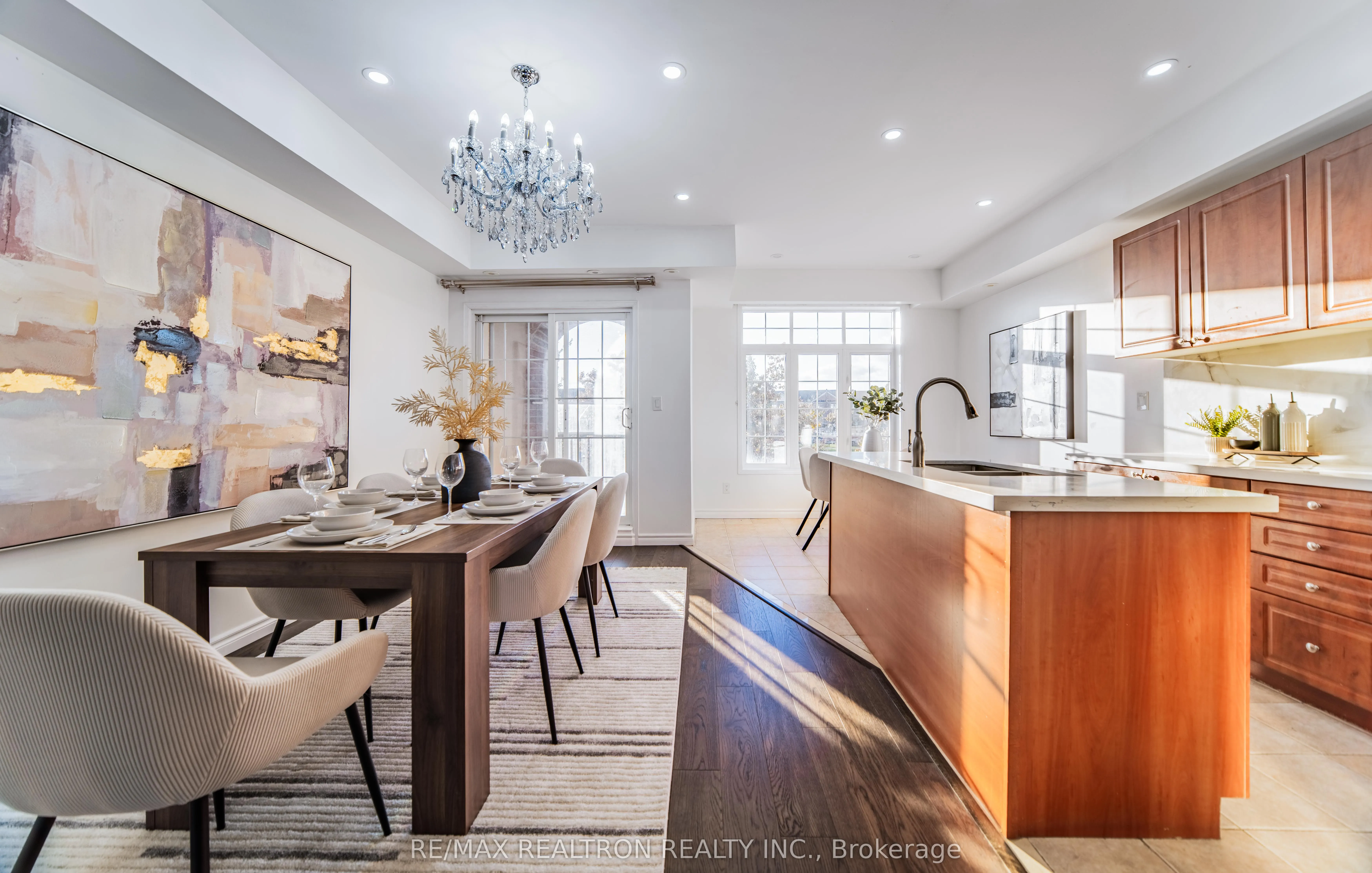 50 Greensborough Villag Circle, #22