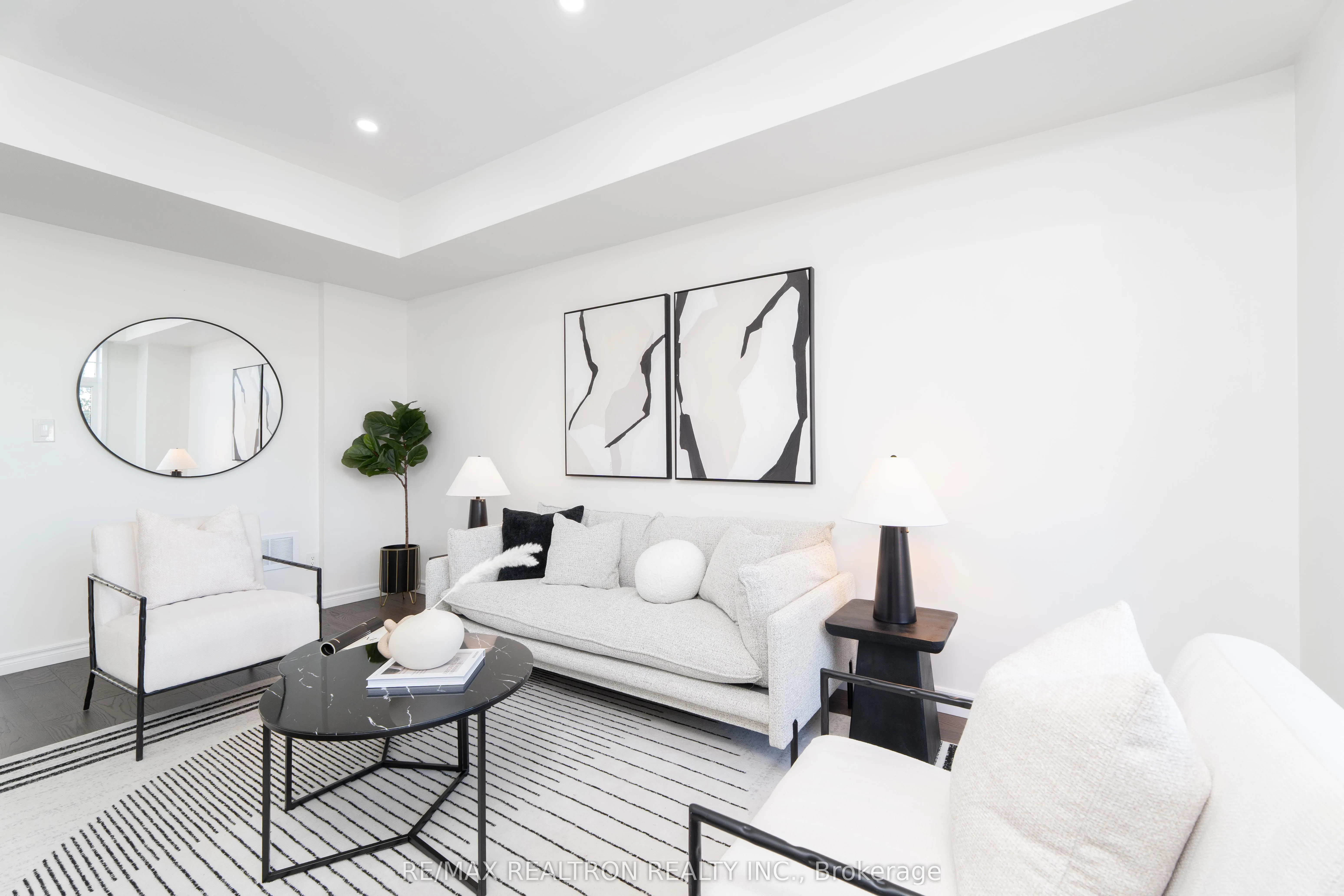 50 Greensborough Villag Circle, #22