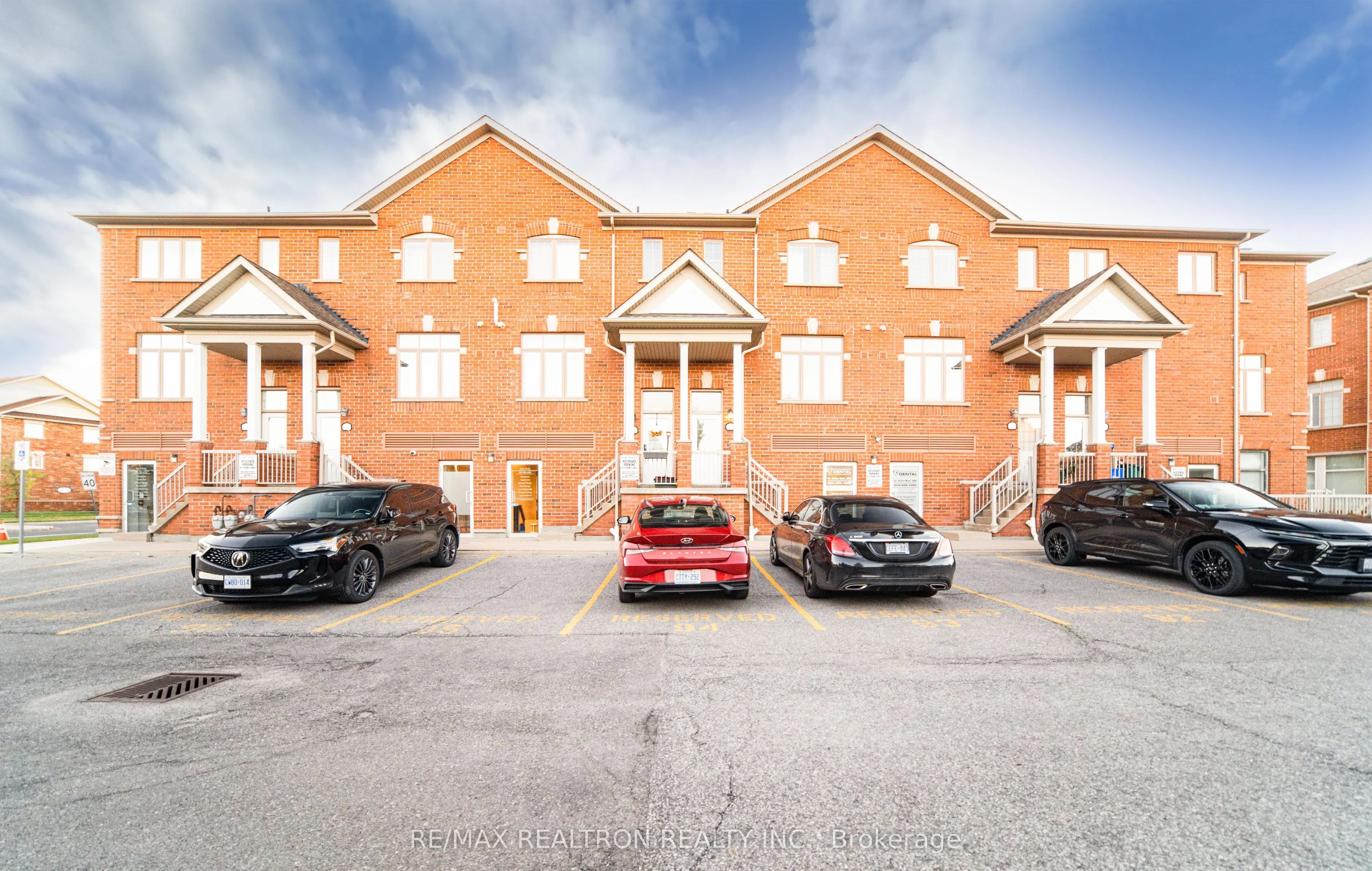 50 Greensborough Villag Circle, #22