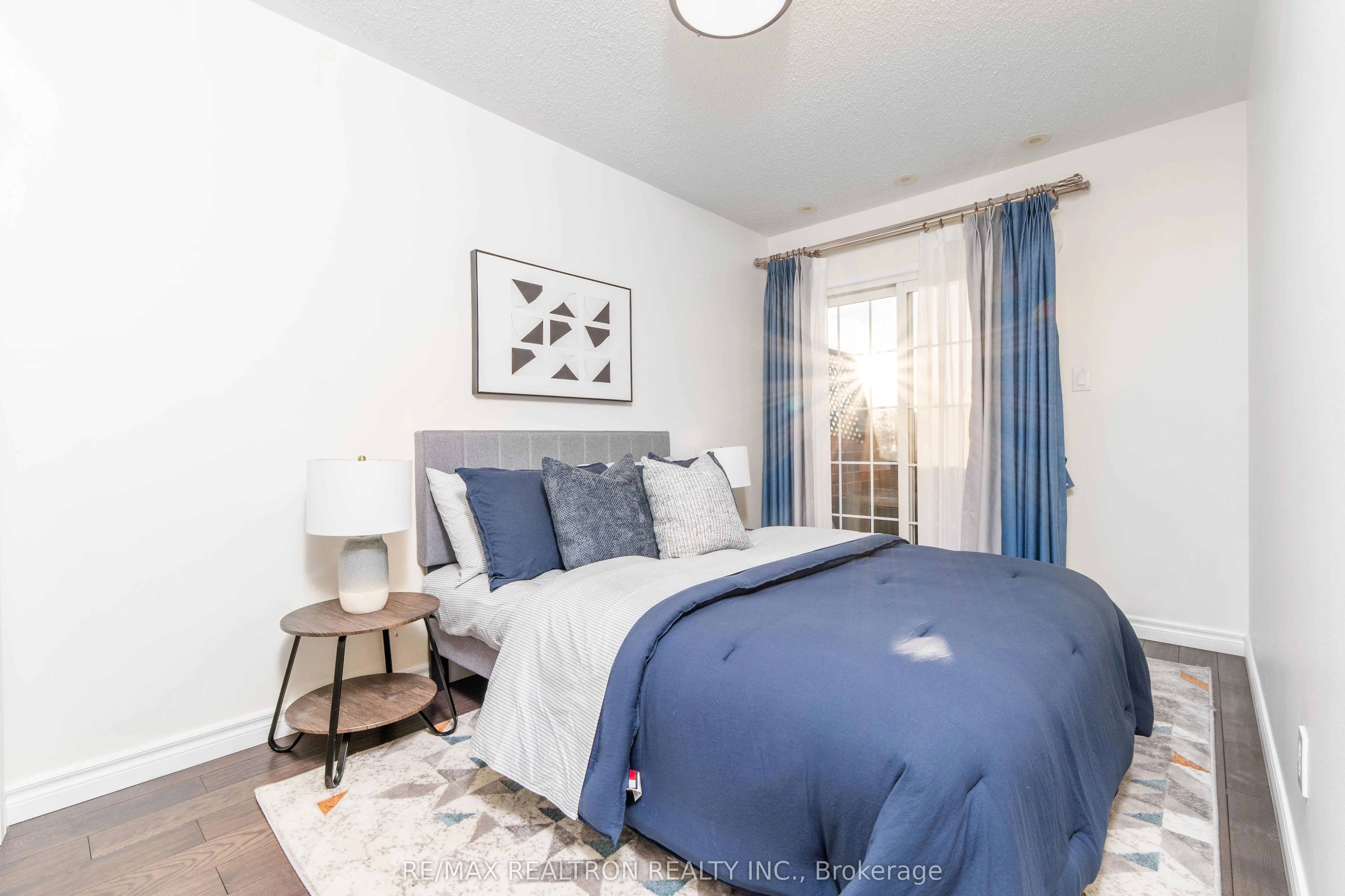 50 Greensborough Villag Circle, #22