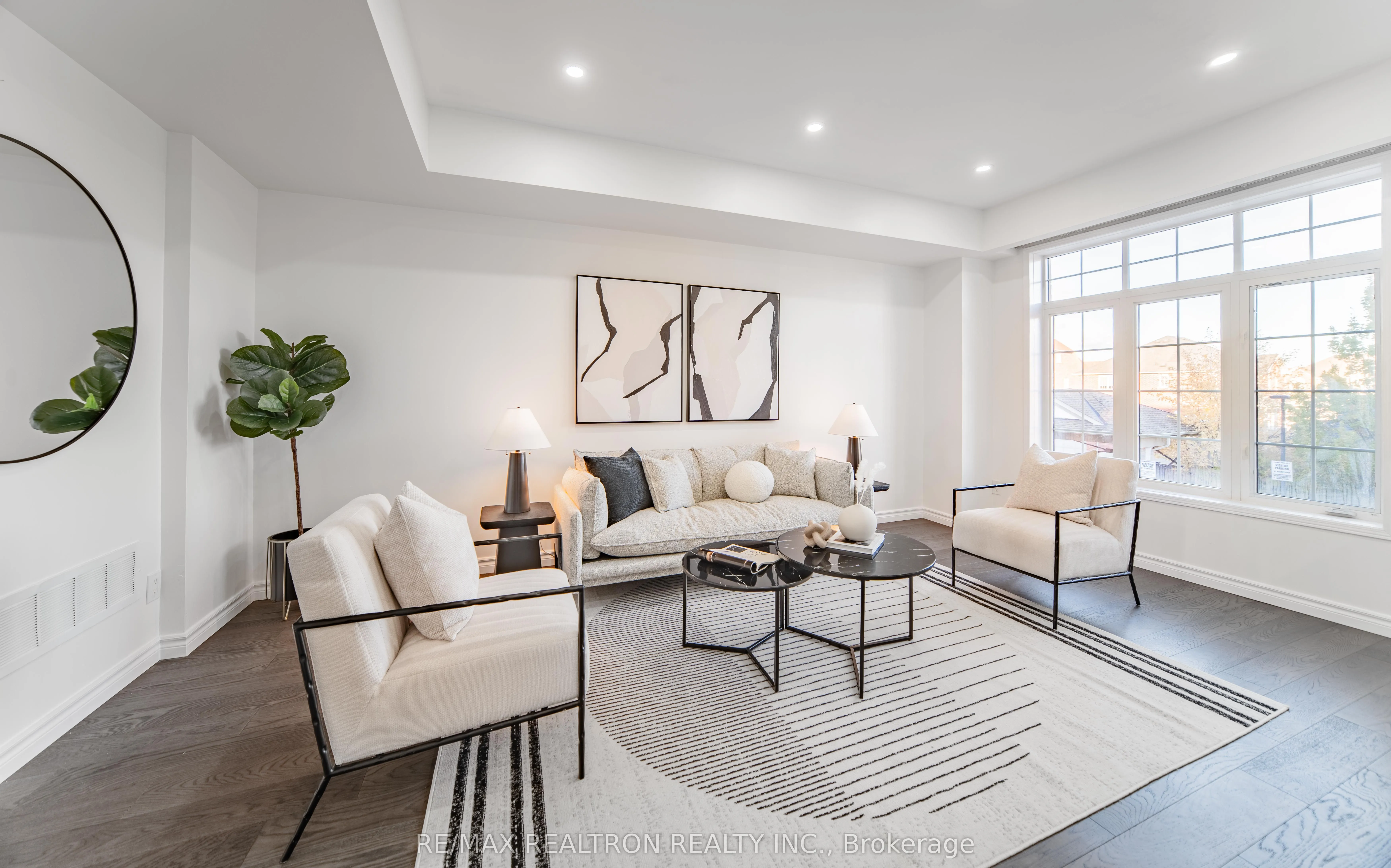 50 Greensborough Villag Circle, #22