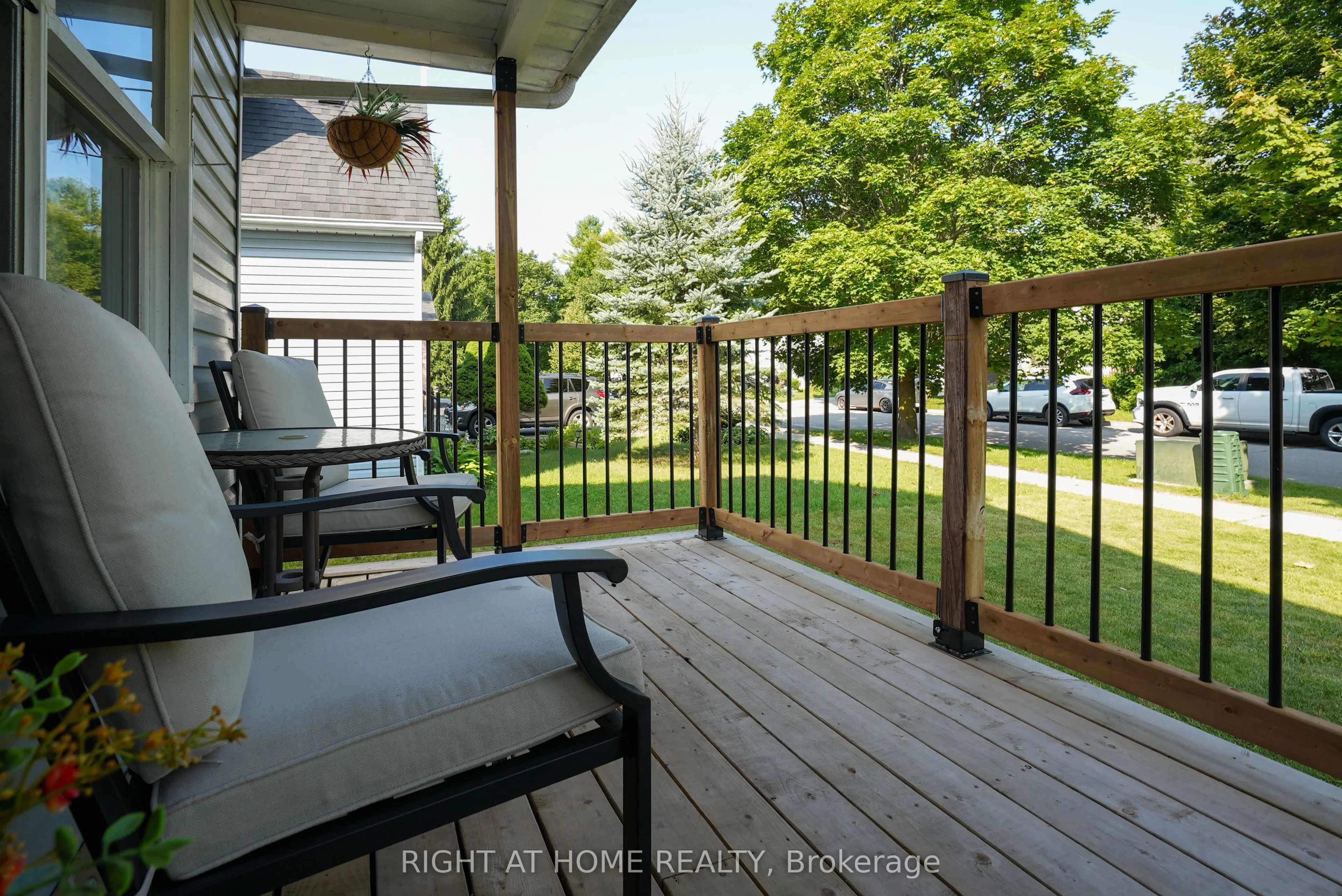 48 Michael St Street