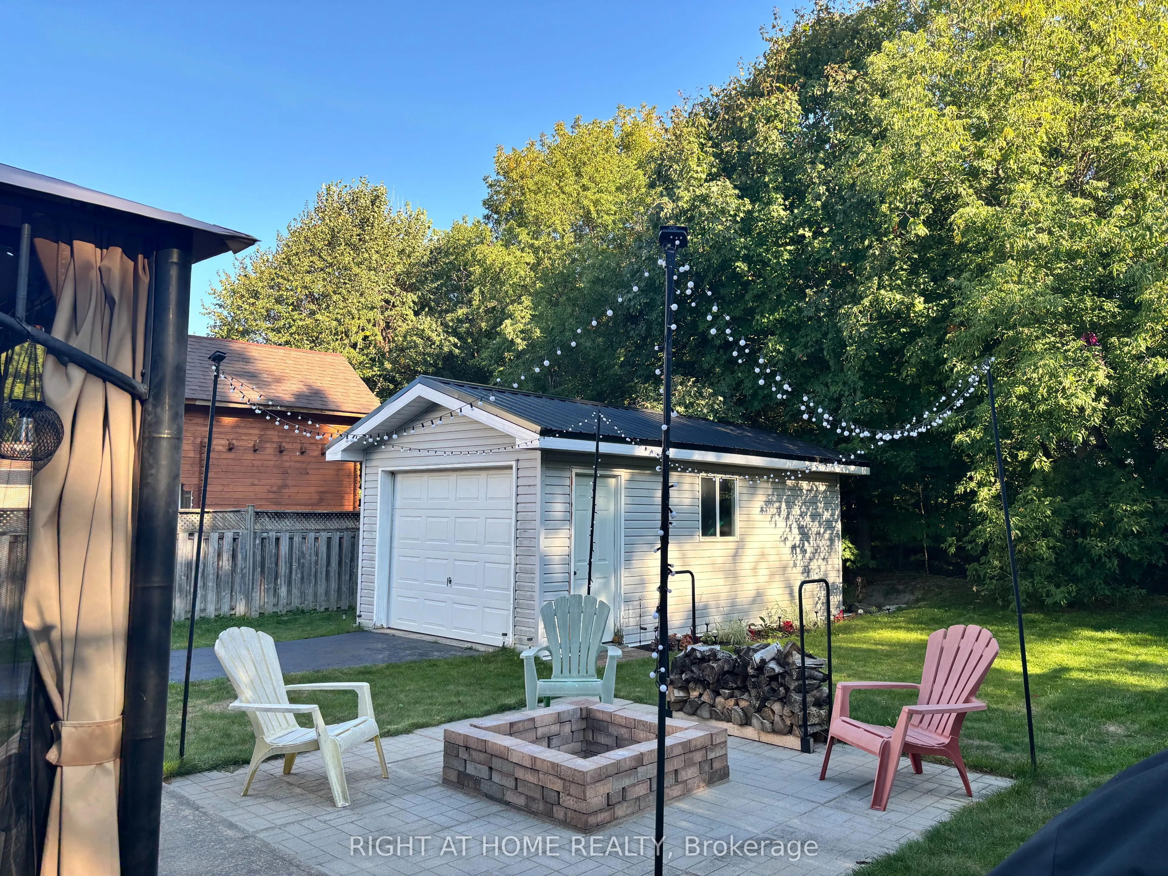 48 Michael St Street