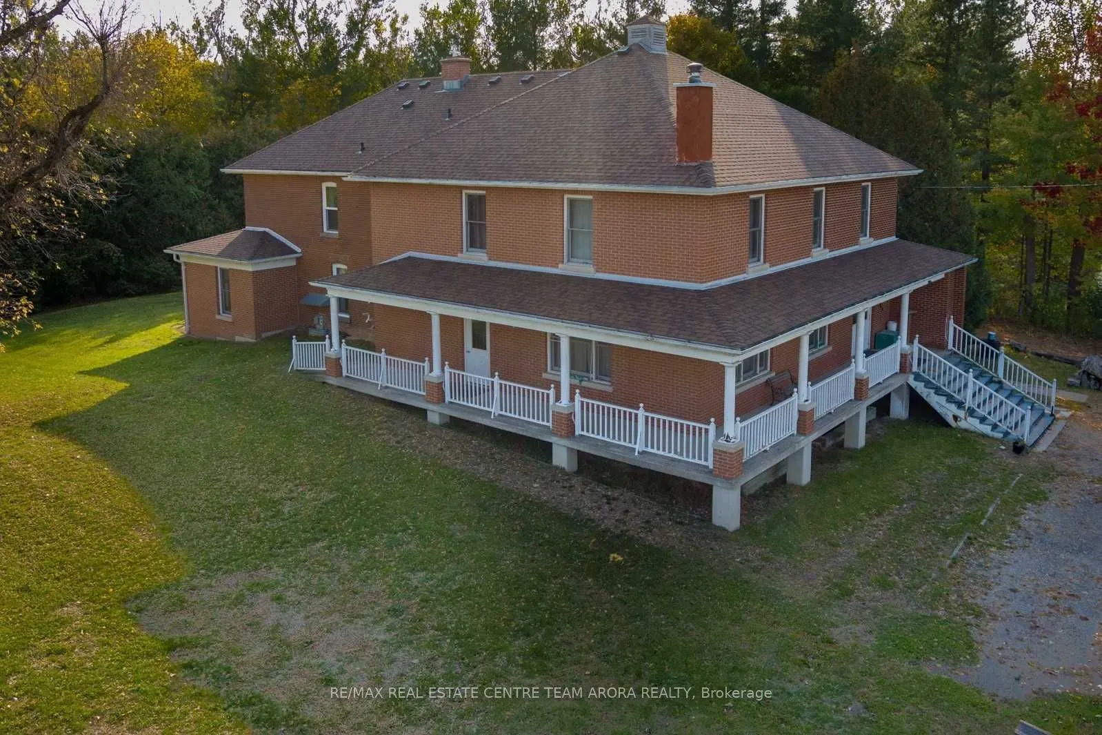 10602 9 Highway Palgrave Freeway