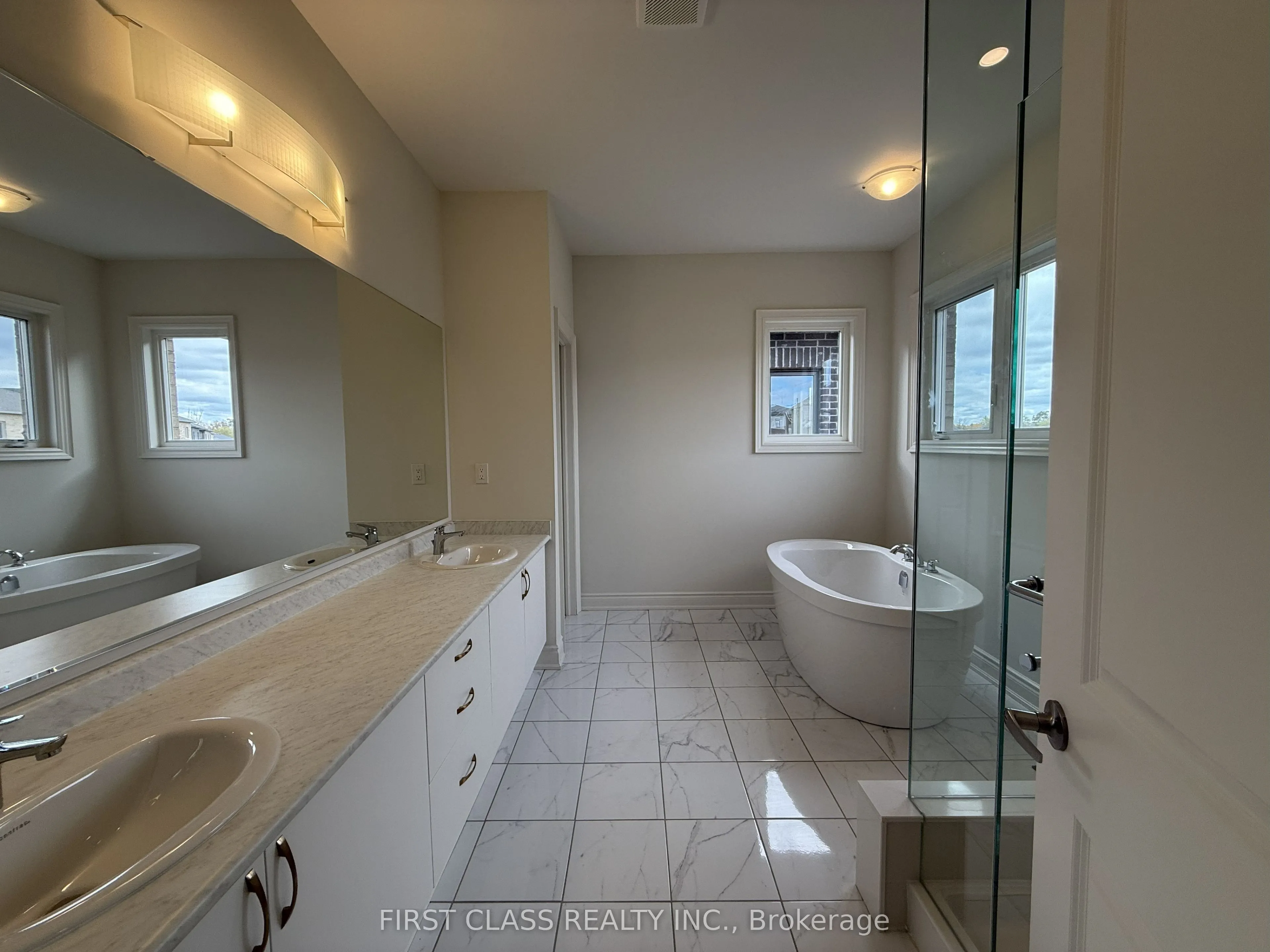 93 Boccella Crescent