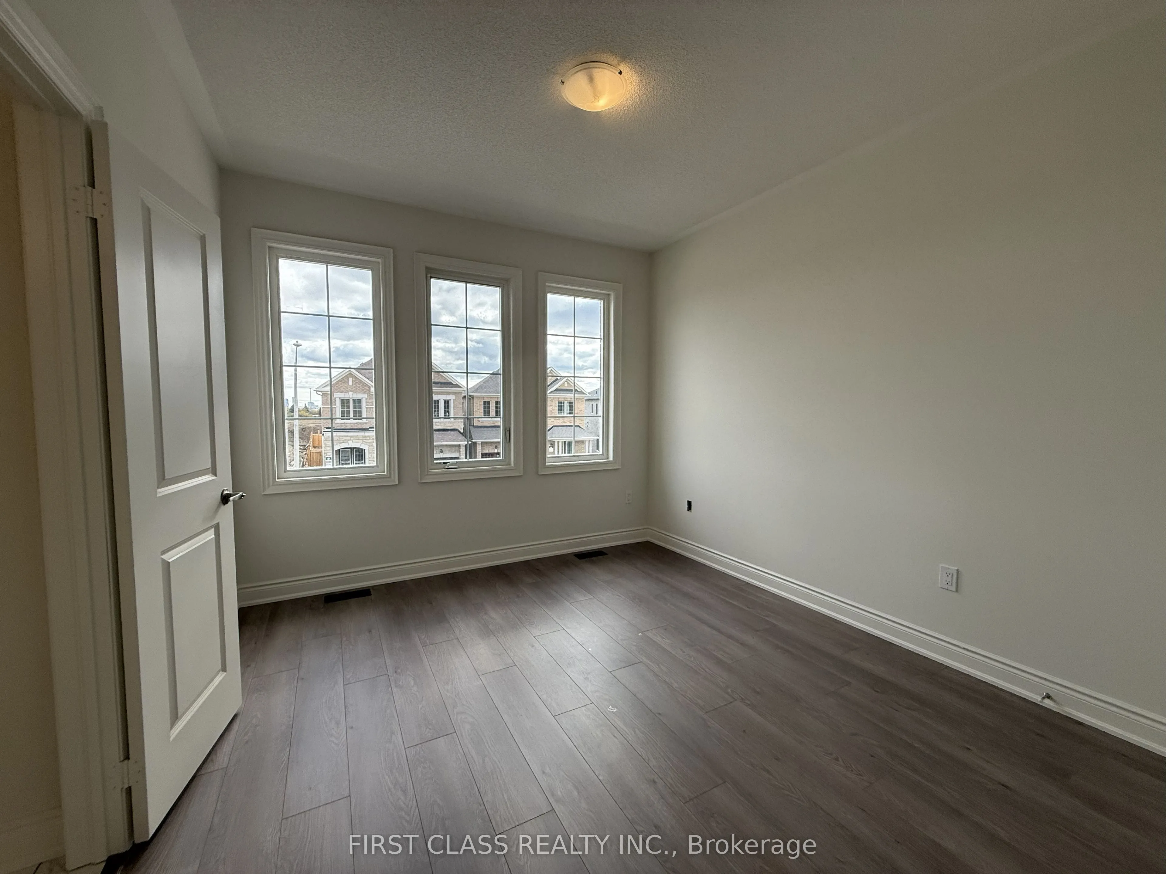 93 Boccella Crescent