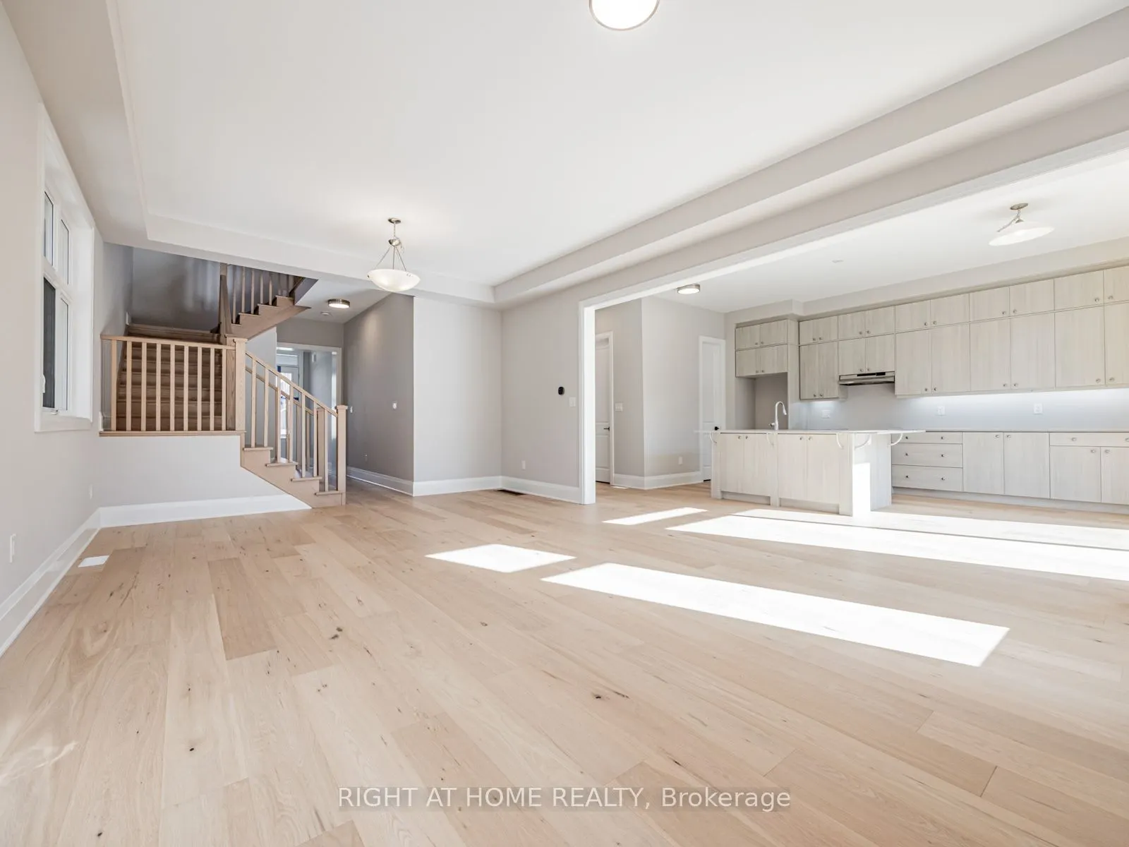 61 Greenridge Crescent