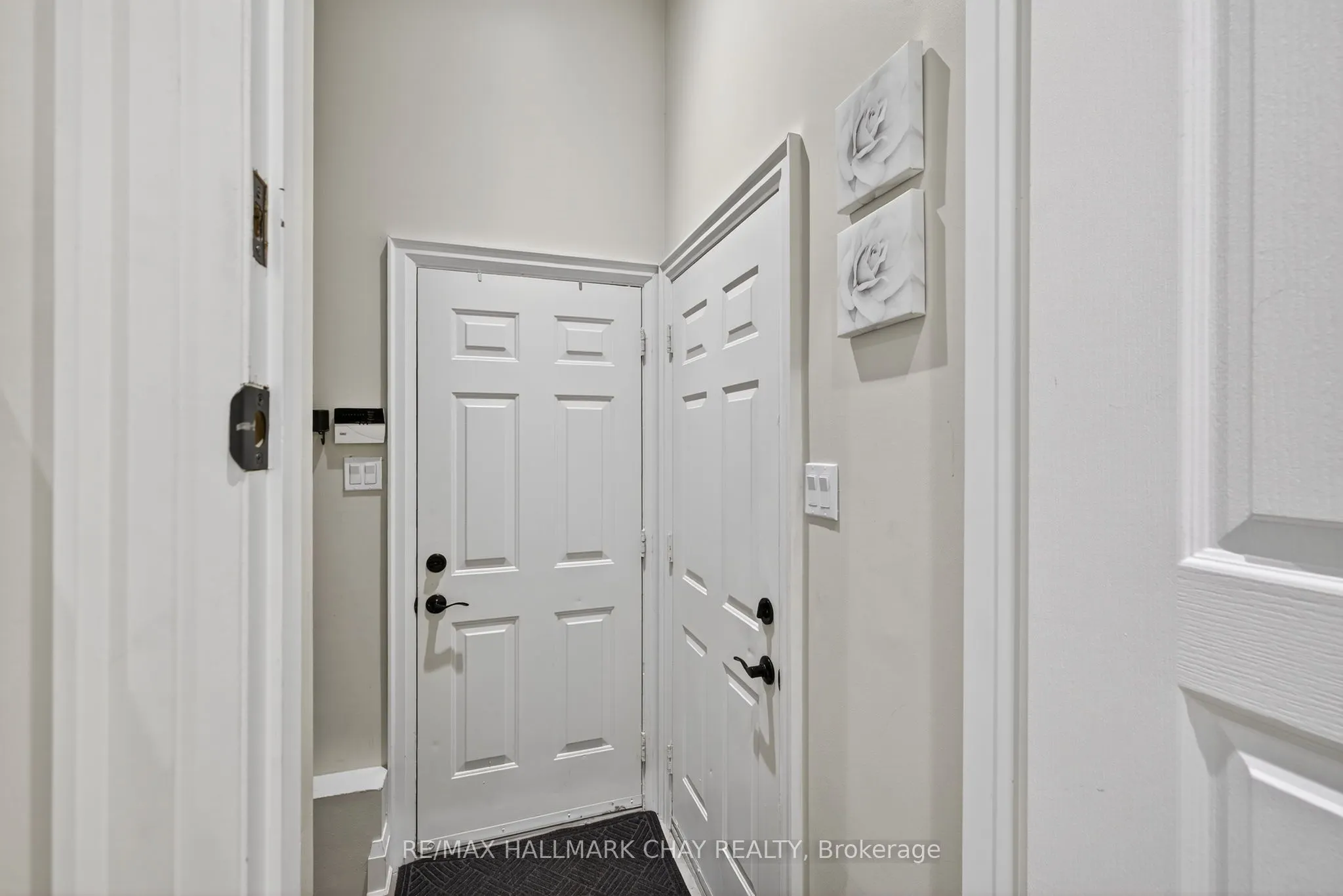 160 Golden Gate Circle