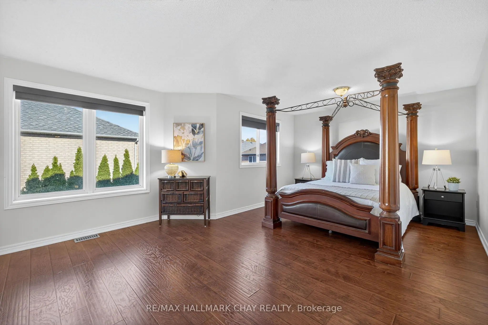 160 Golden Gate Circle