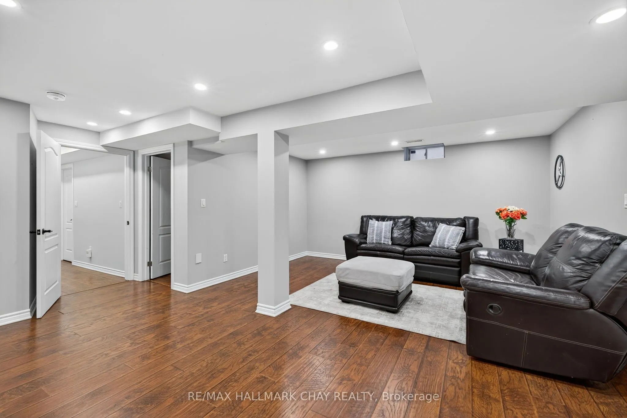 160 Golden Gate Circle