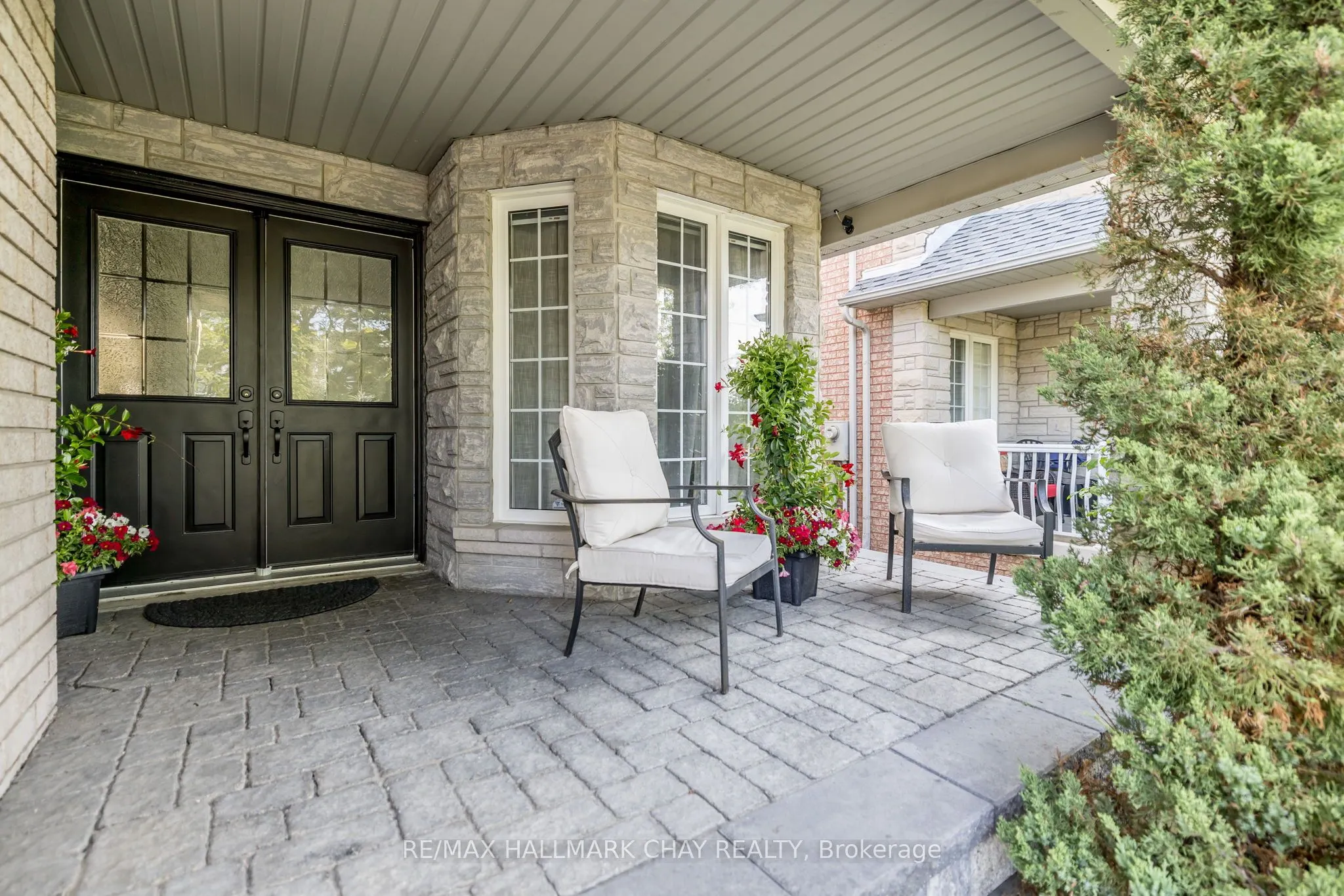 160 Golden Gate Circle