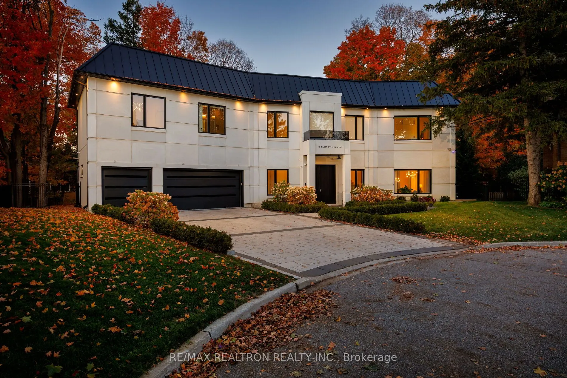 8 Elspeth Place