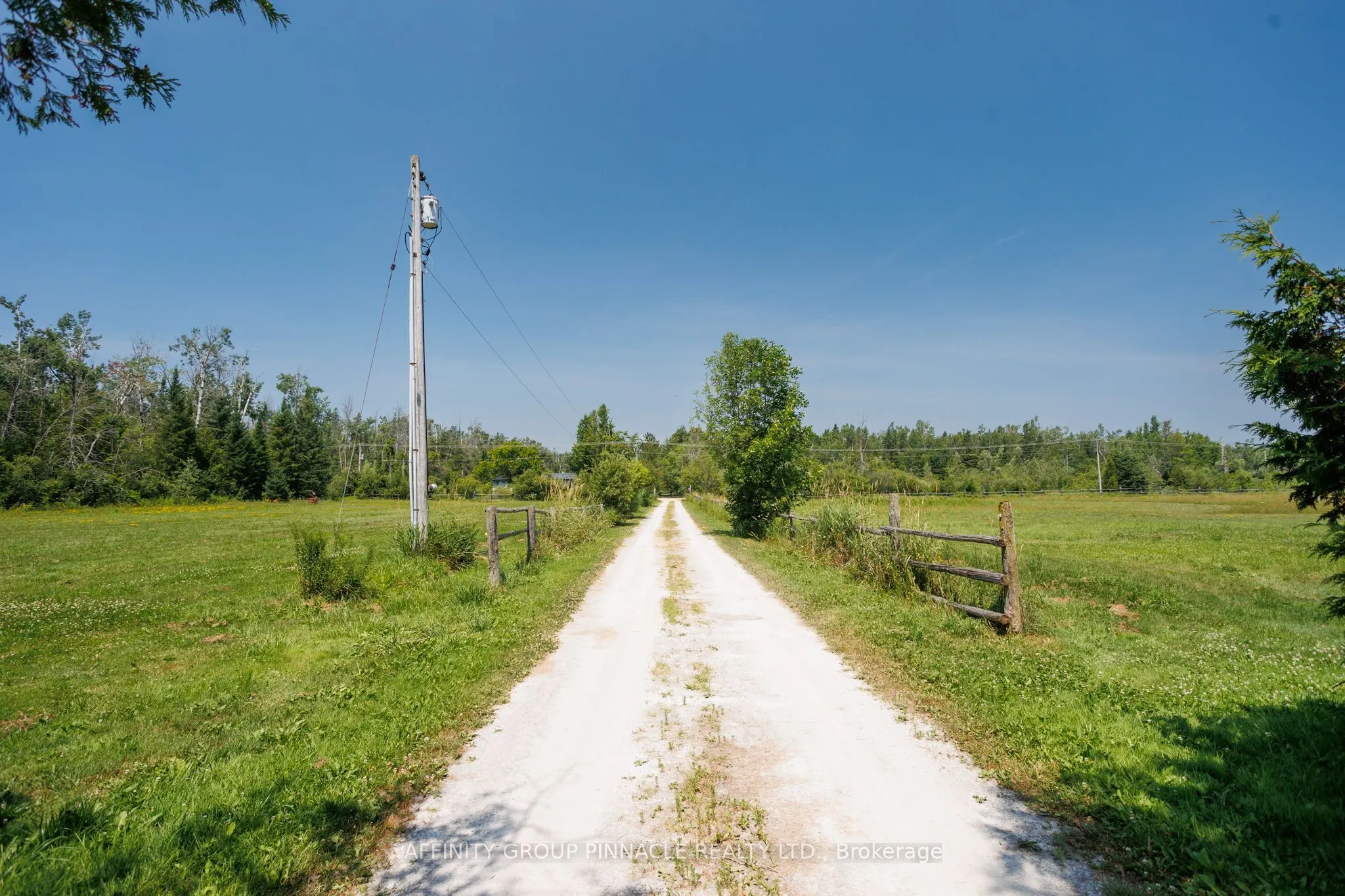 B1710 Conc Rd 8 Thorah Road