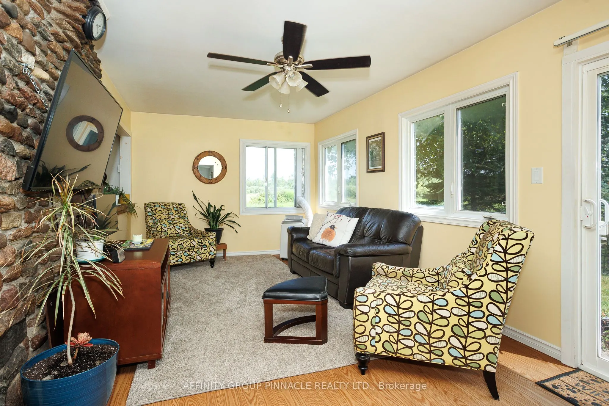 B1710 Conc Rd 8 Thorah Road