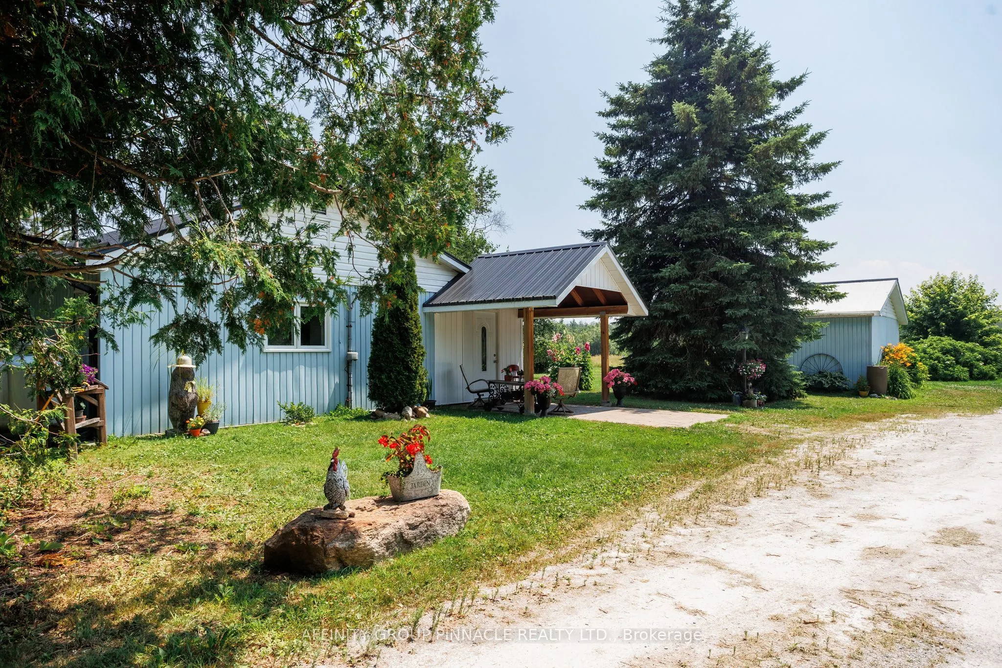 B1710 Conc Rd 8 Thorah Road