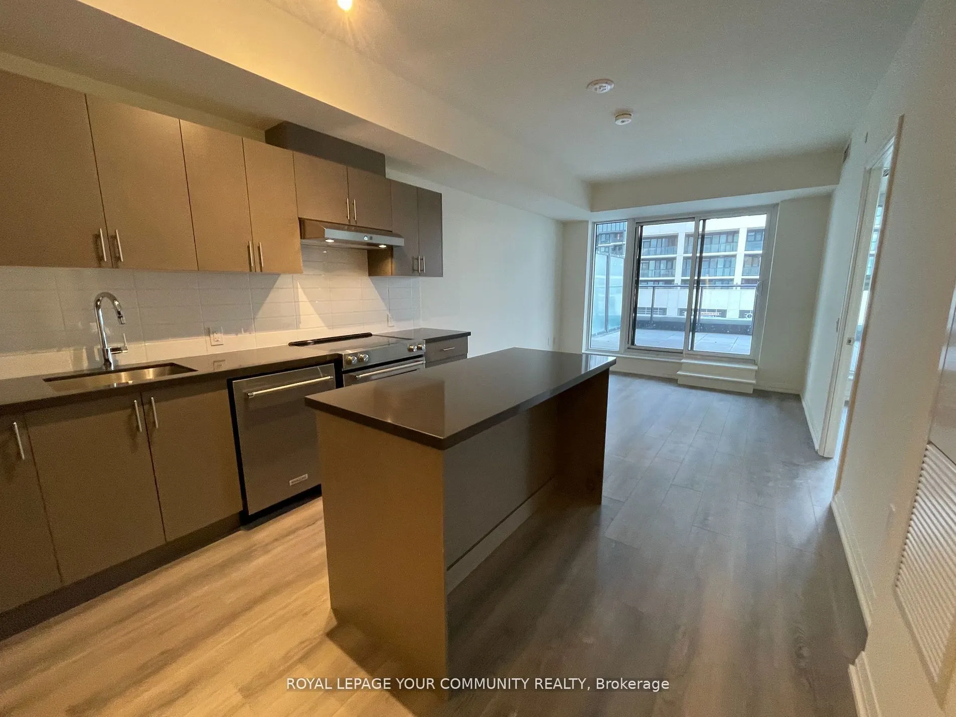 8960 Jane Street, #204