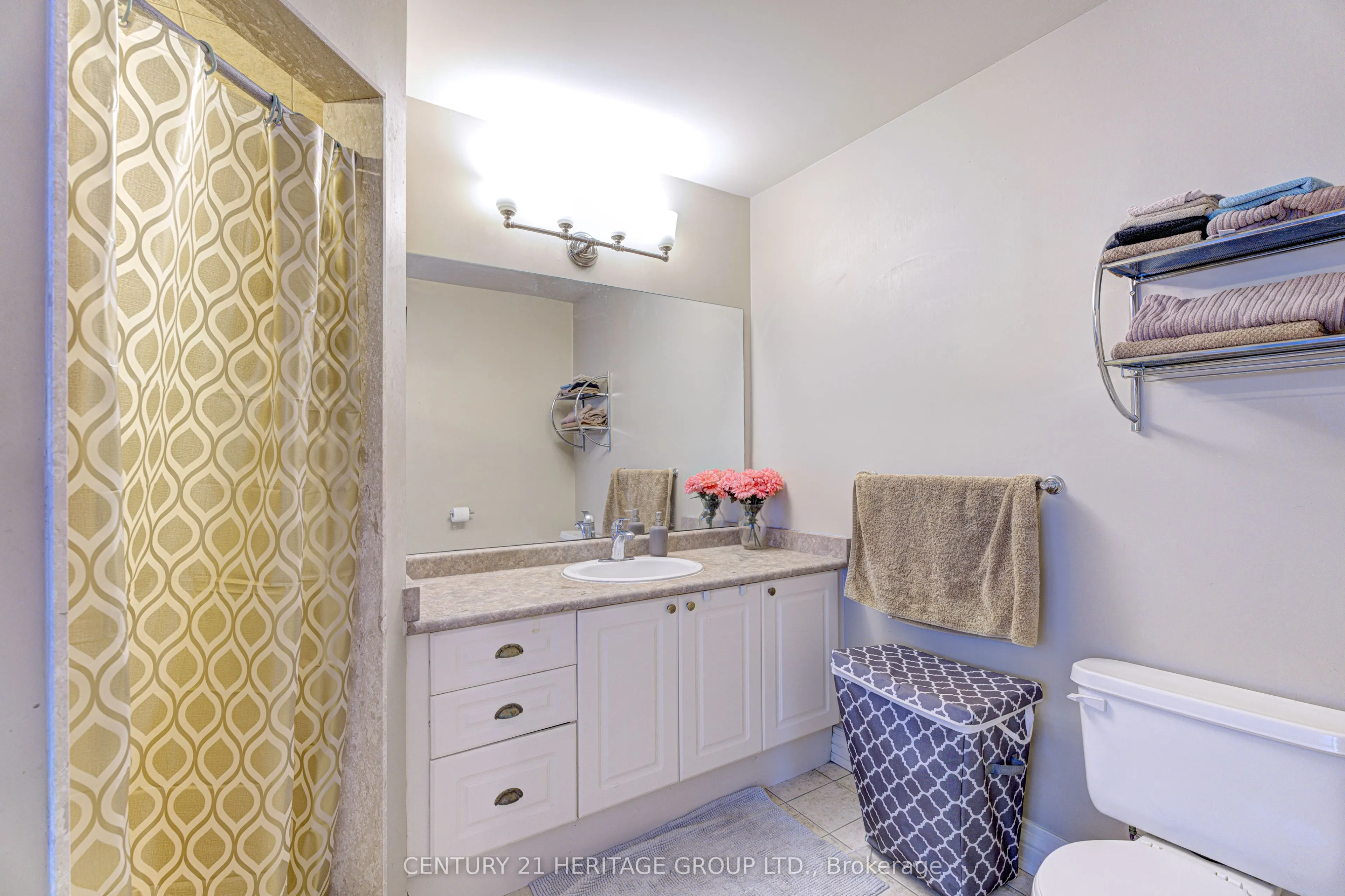 530 Vellore Woods Boulevard