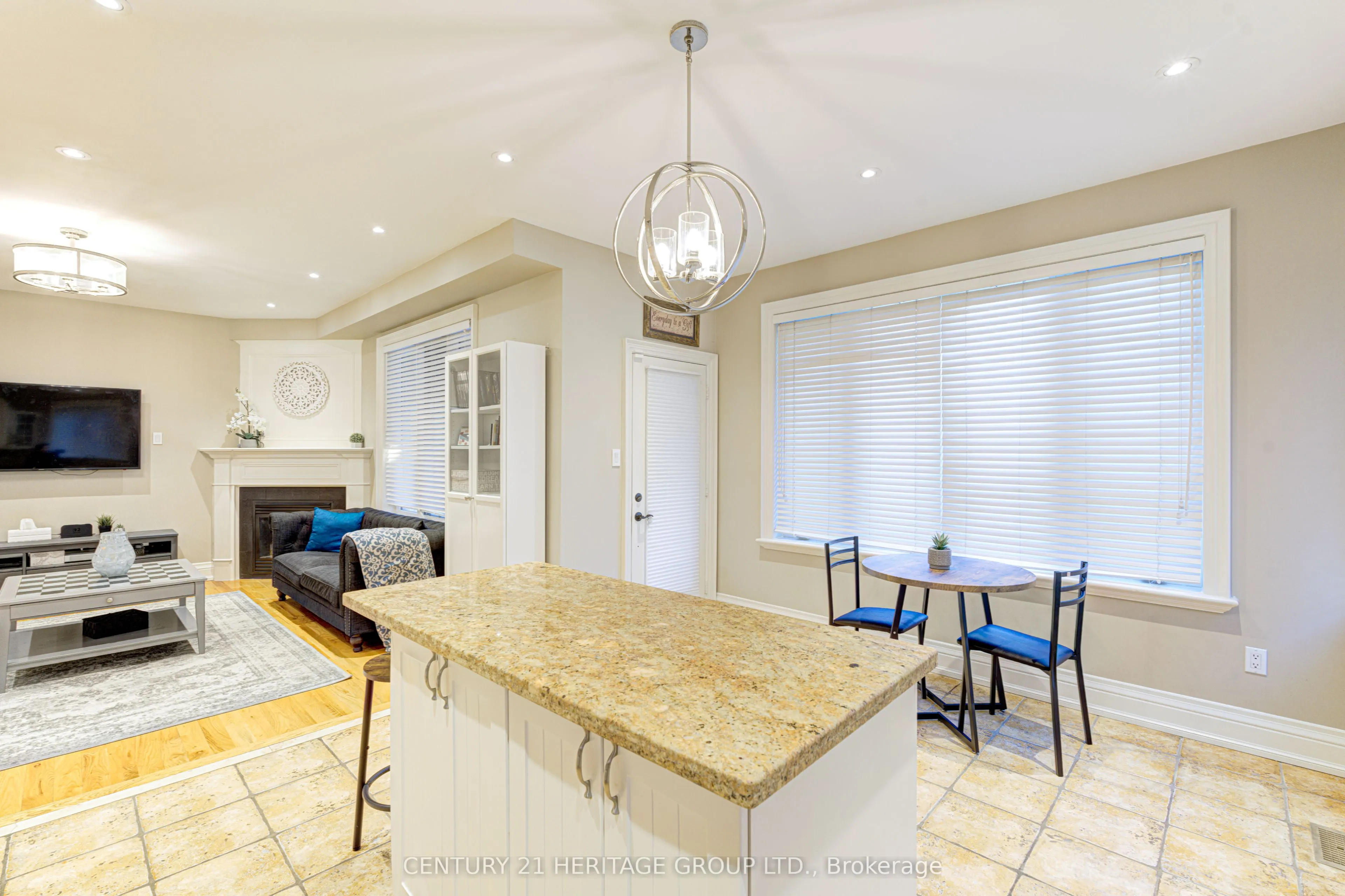 530 Vellore Woods Boulevard