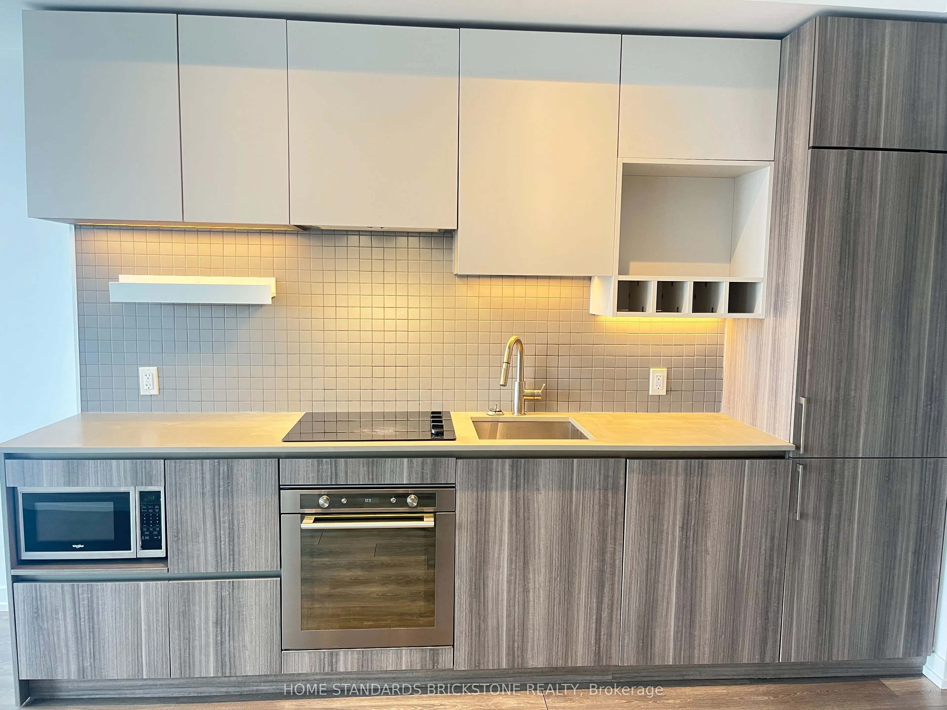 898 Portage Parkway, #2605