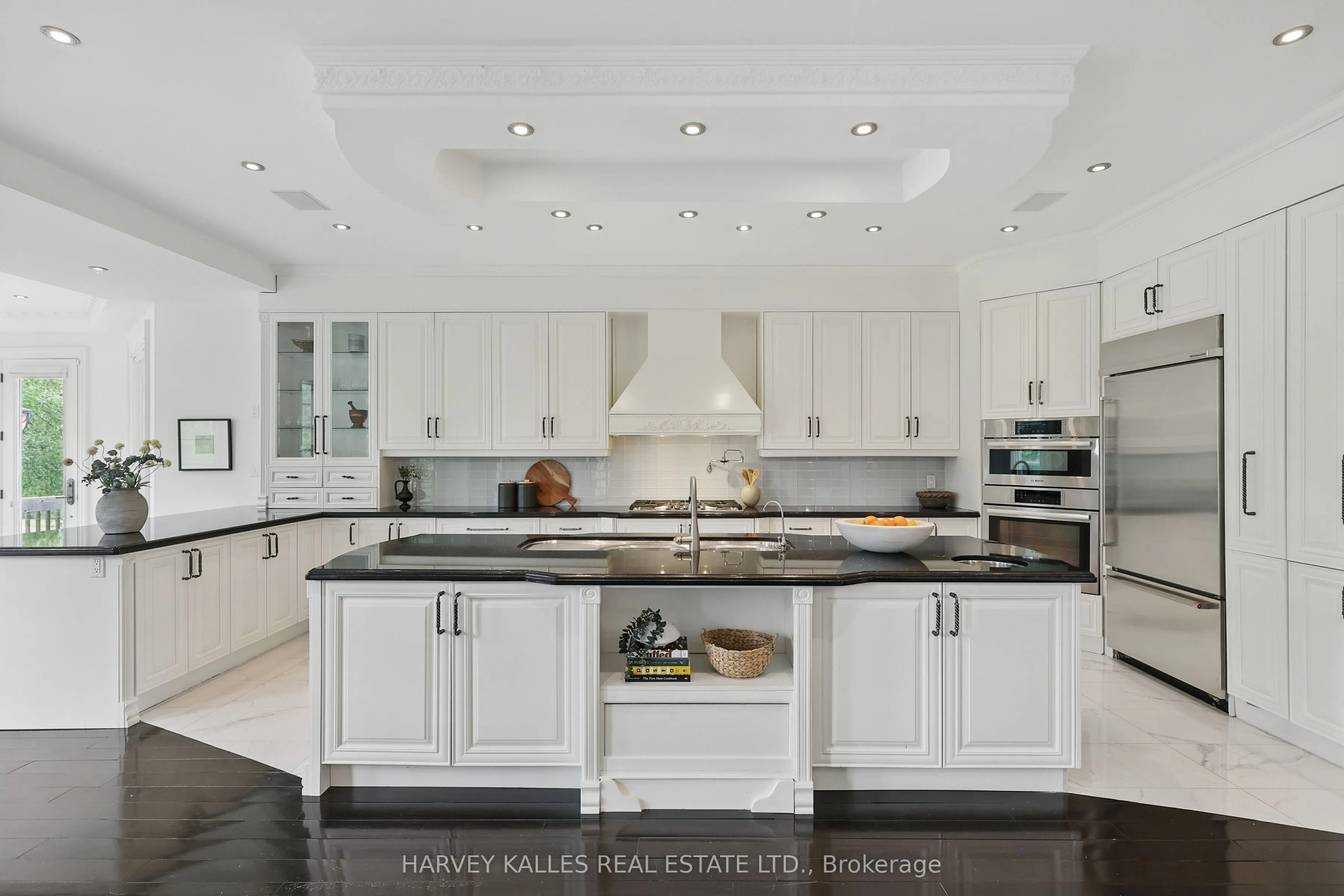 443 Dearbourne Avenue