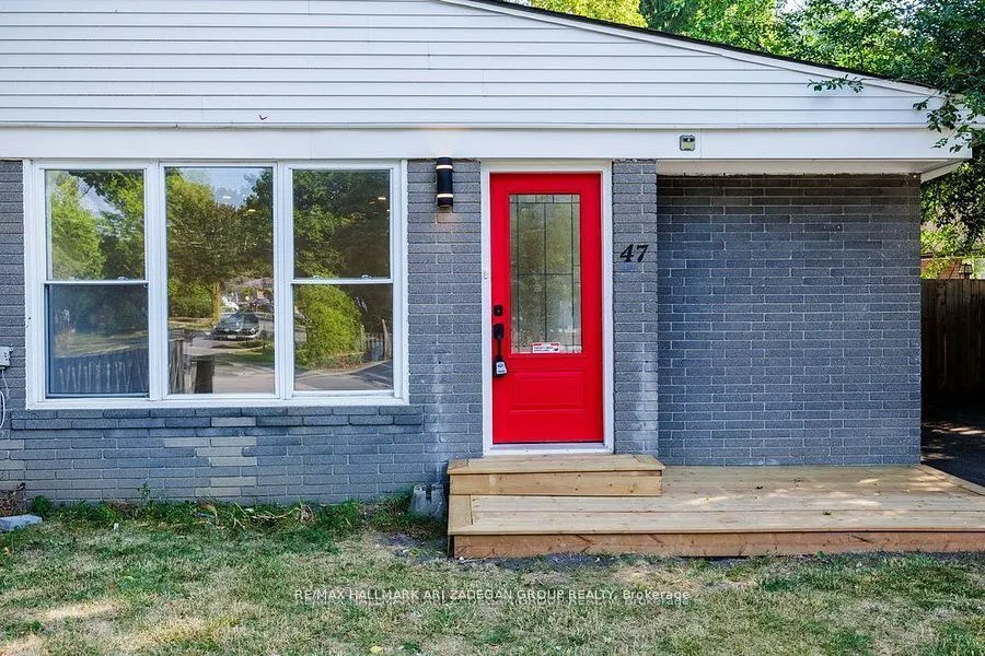 47 Newbury Drive, #Lower Fl