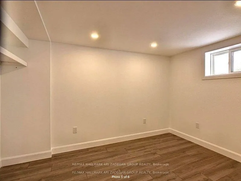 47 Newbury Drive, #Lower Fl