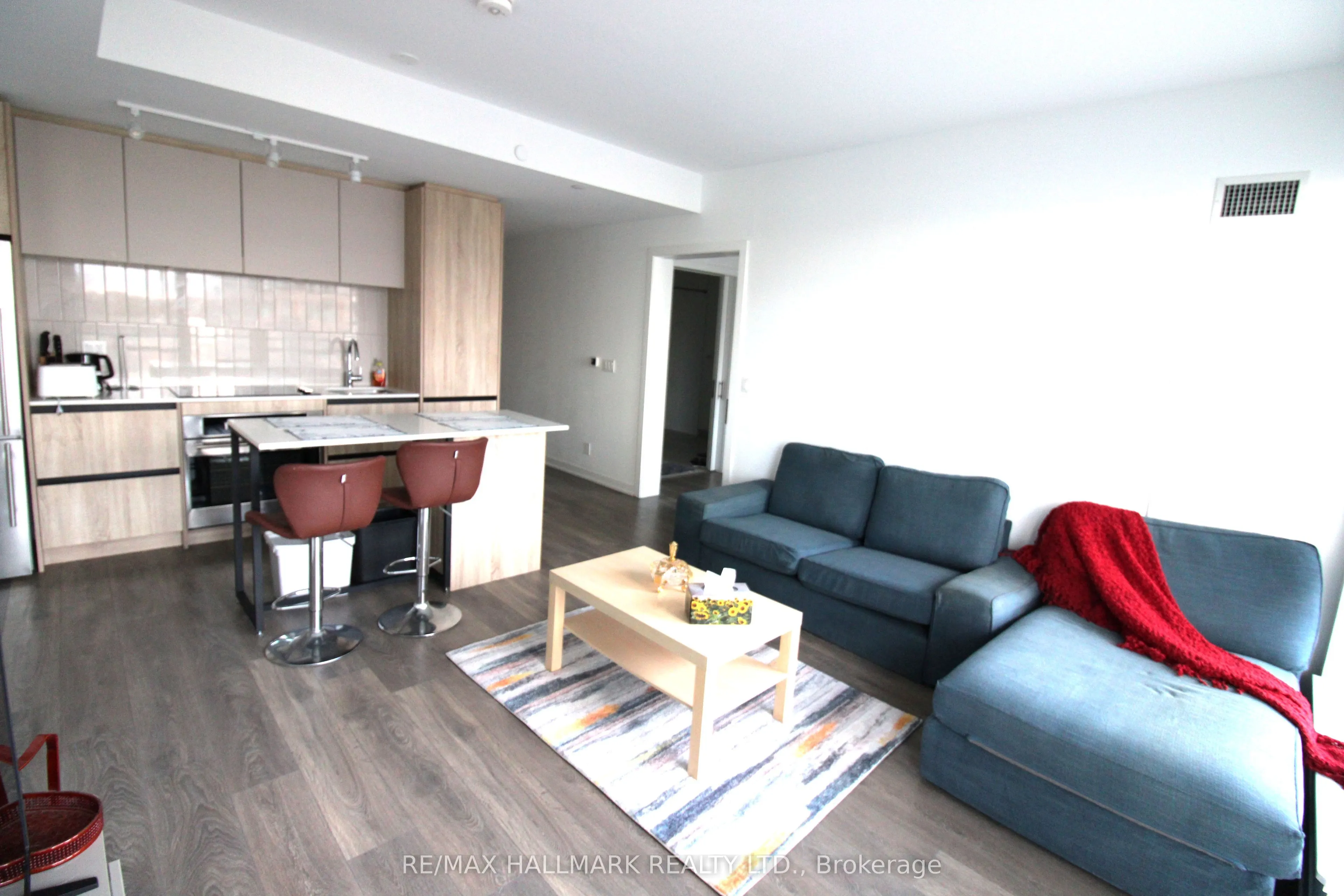 7950 Bathurst Street, #826