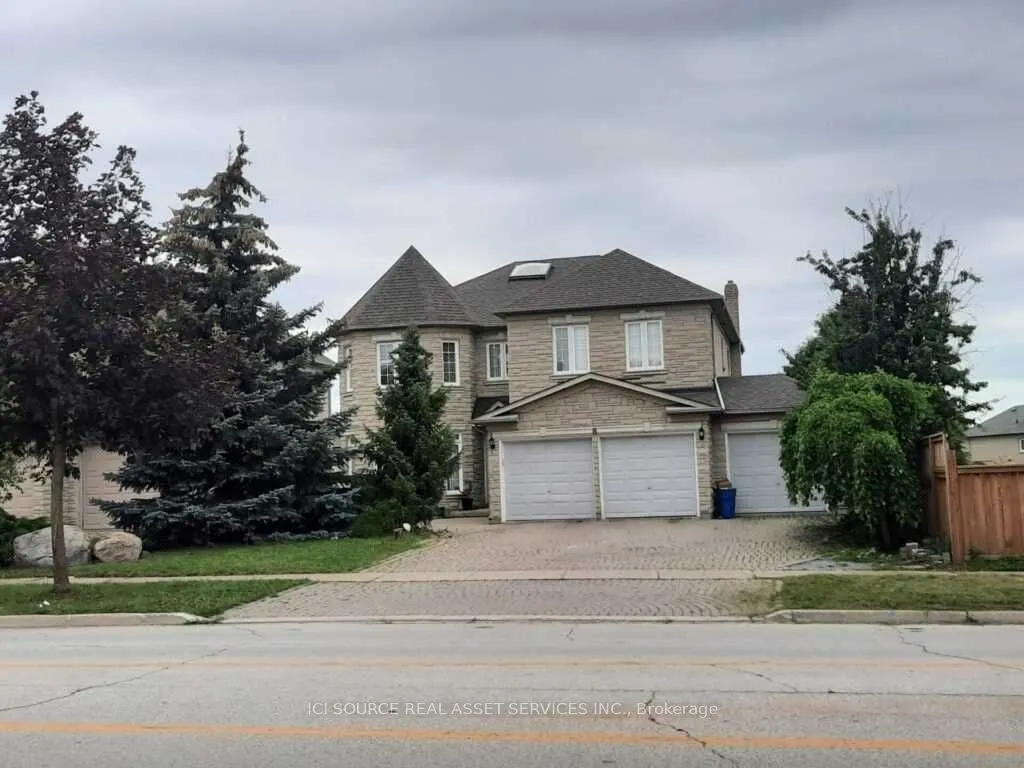 8 Headford Avenue, #Lower