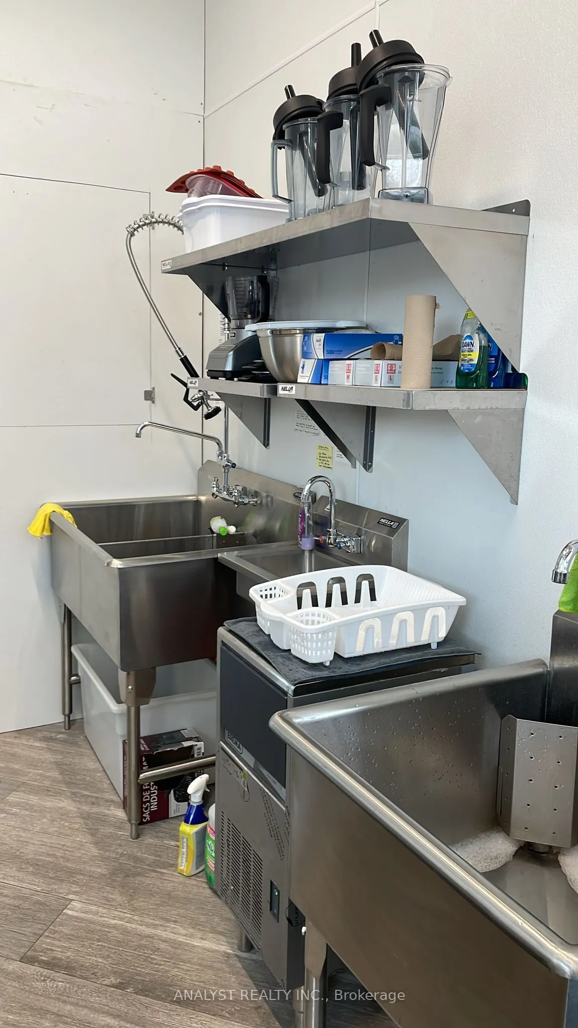 7900 Bathurst Street, #3