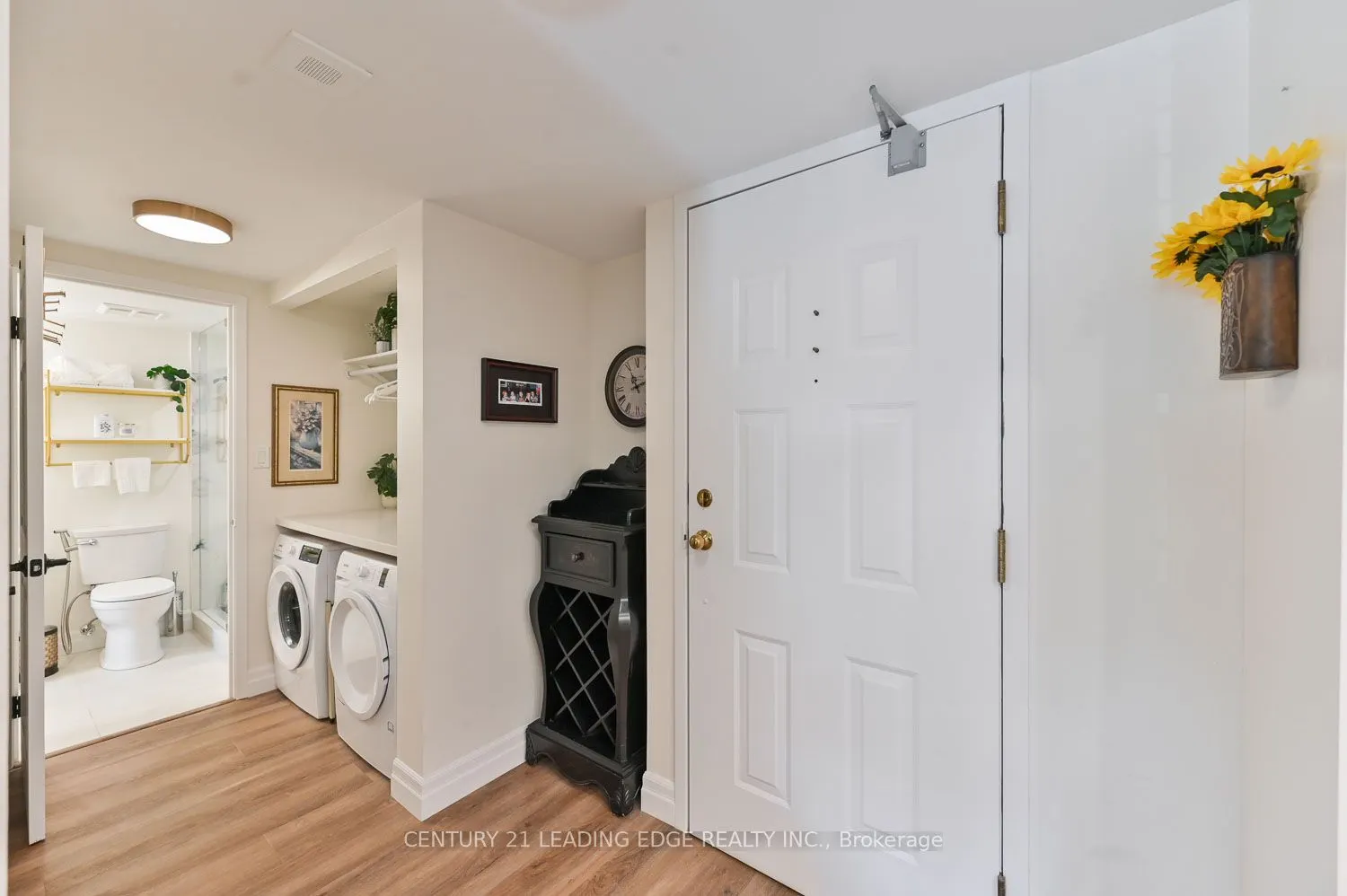 100 Anna Russell Way, #105