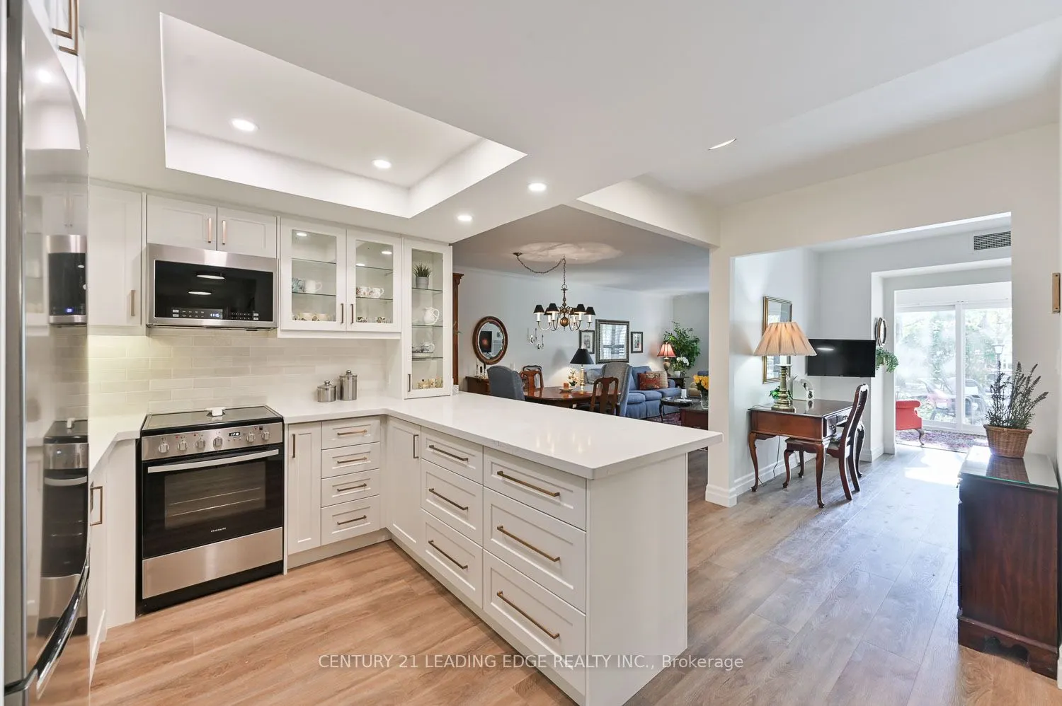 100 Anna Russell Way, #105