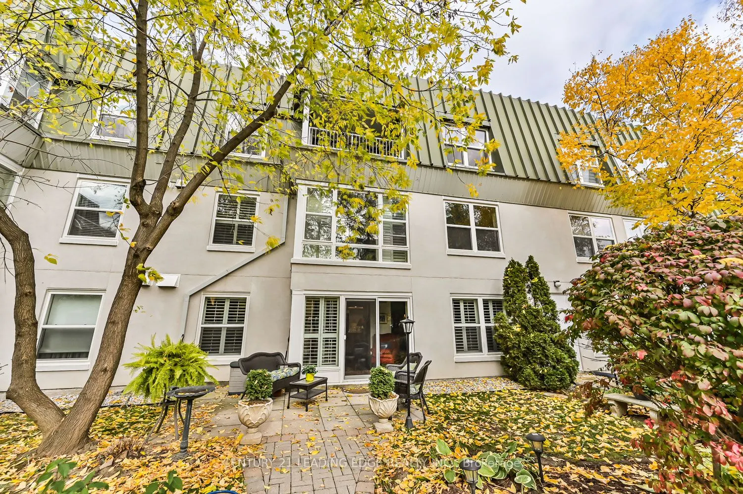 100 Anna Russell Way, #105