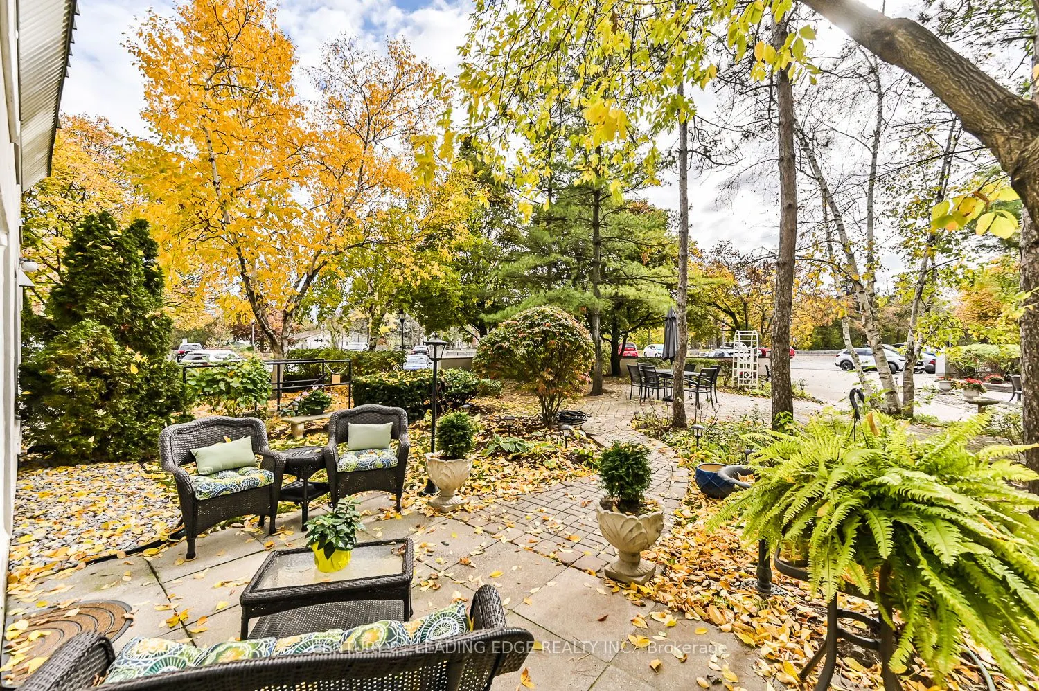 100 Anna Russell Way, #105