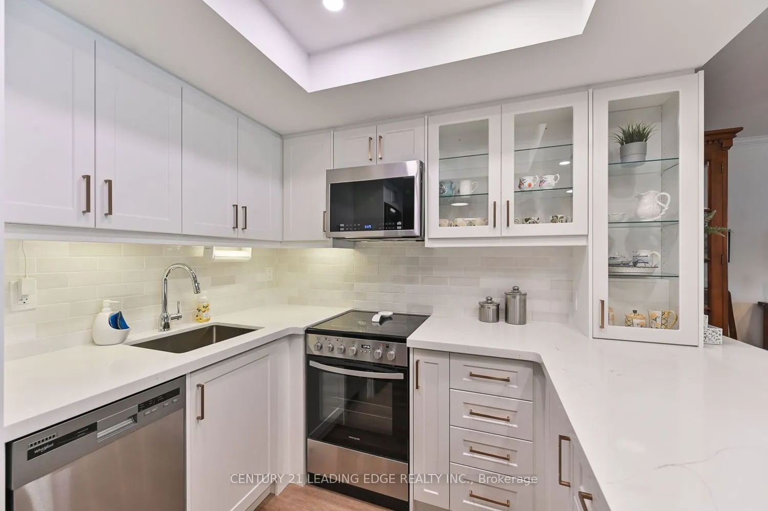 100 Anna Russell Way, #105