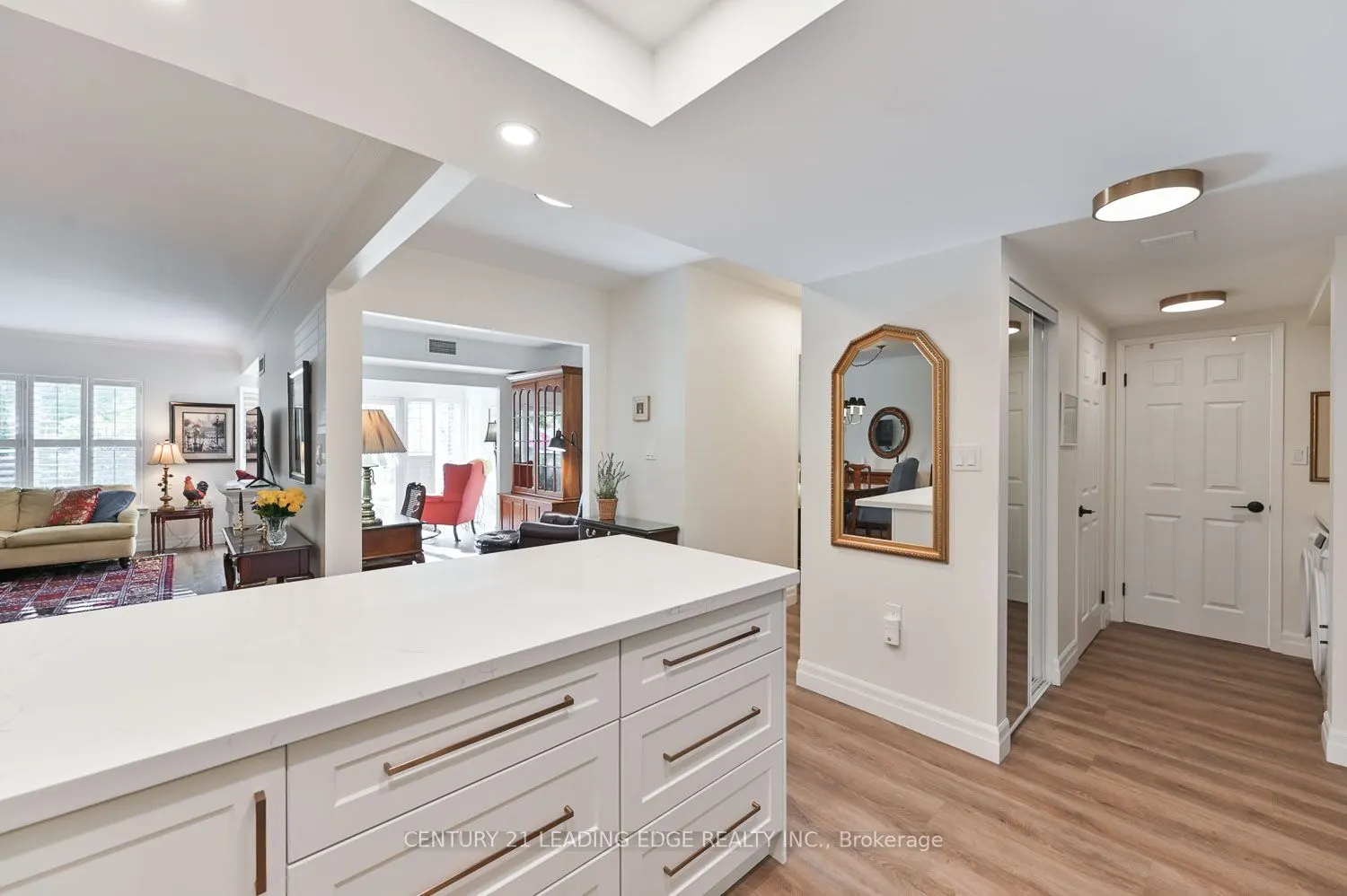 100 Anna Russell Way, #105