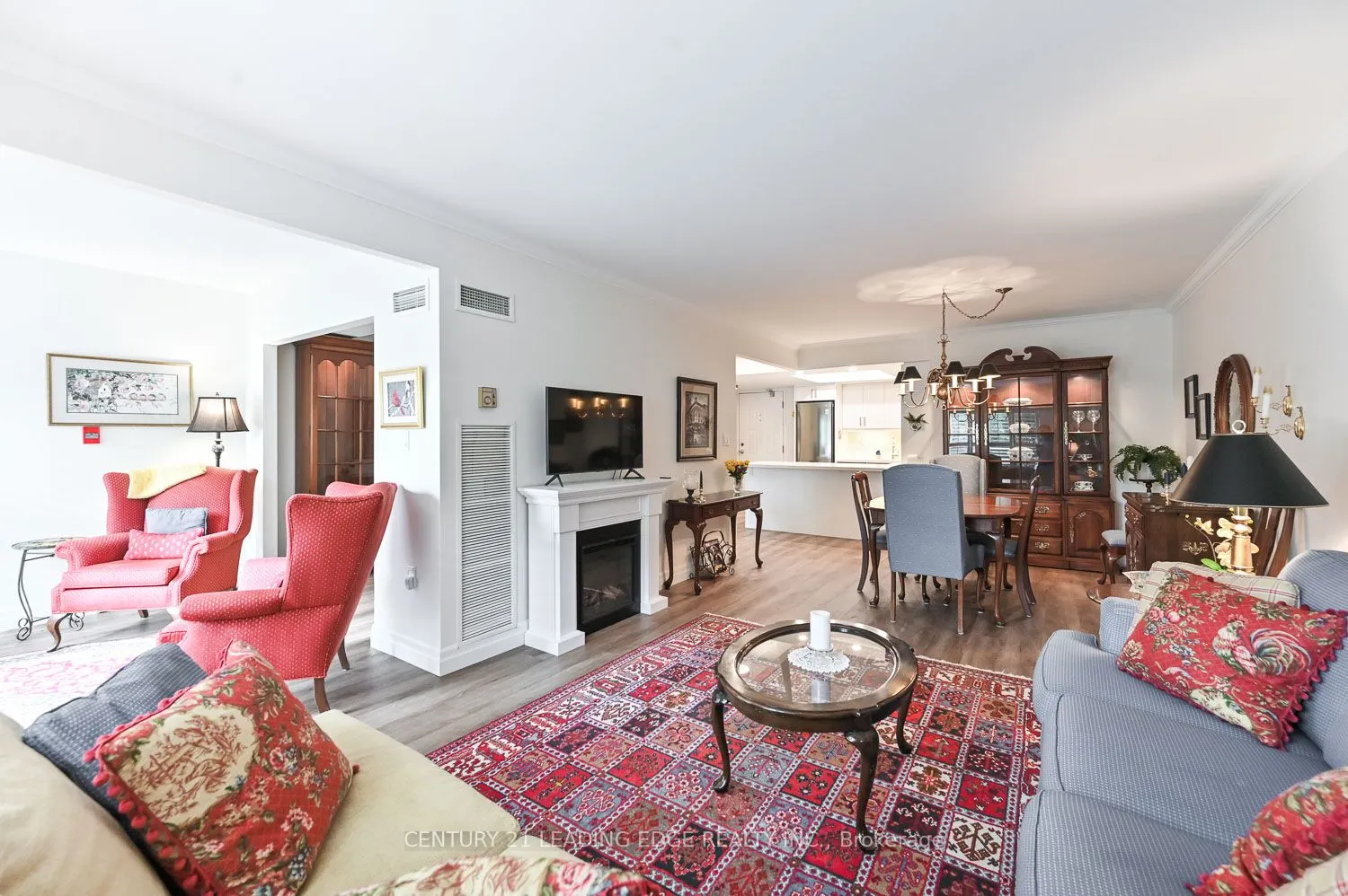 100 Anna Russell Way, #105