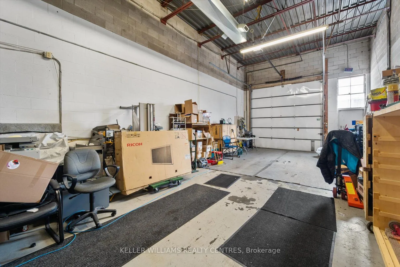 90 Esna Park Drive, #10