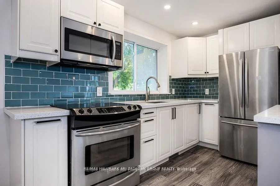 47 Newbury Drive, #Main Fl