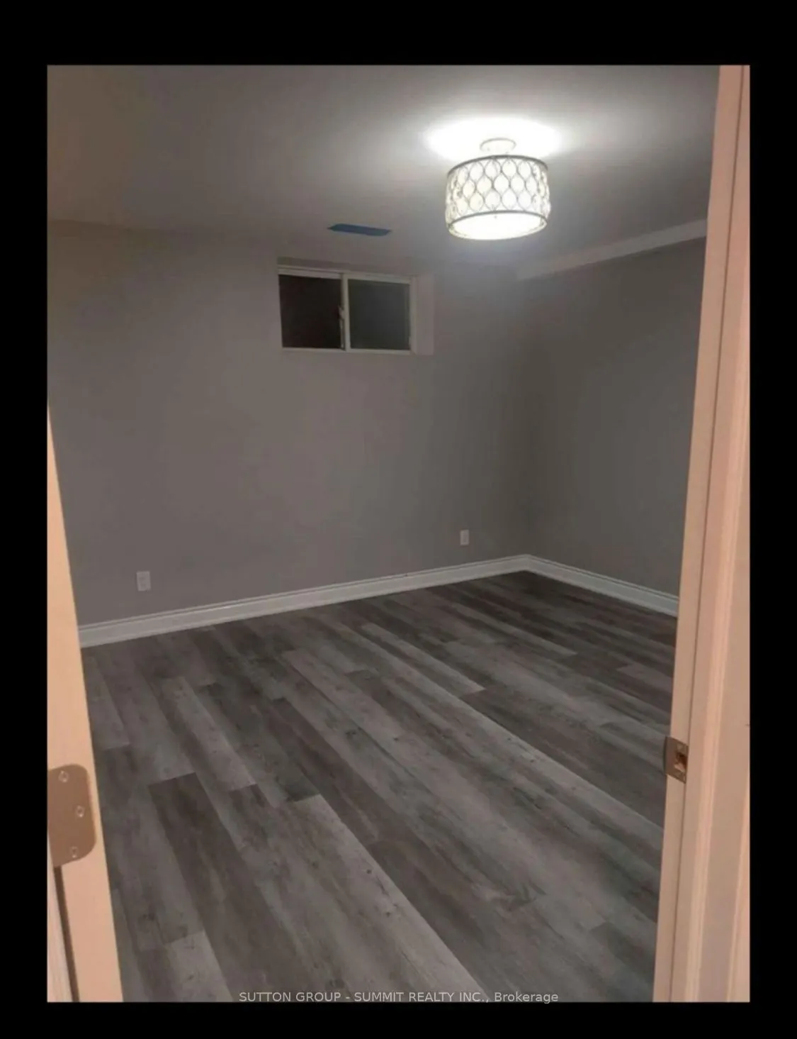 4932 Aurora Road, #lower