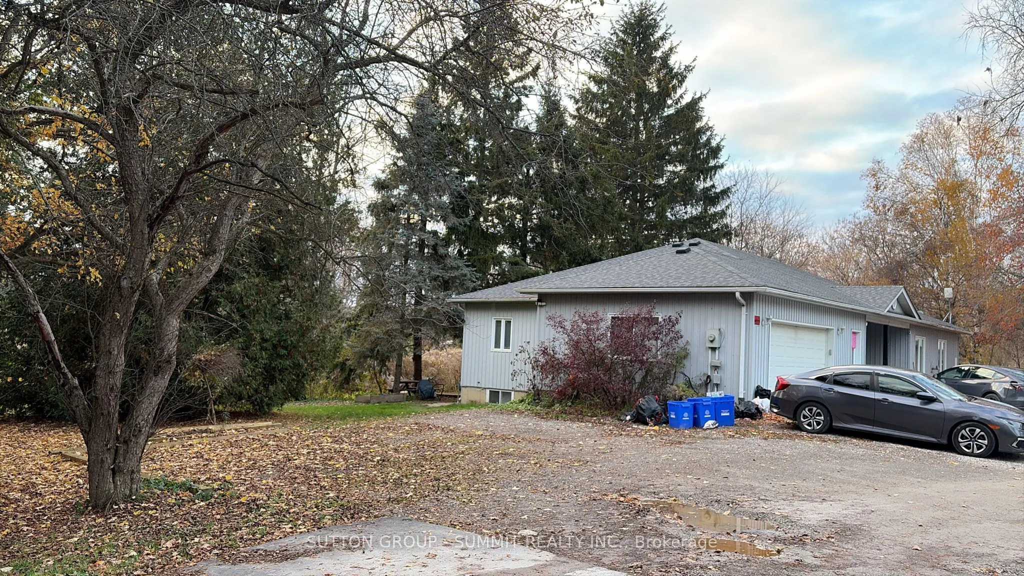 4932 Aurora Road, #lower