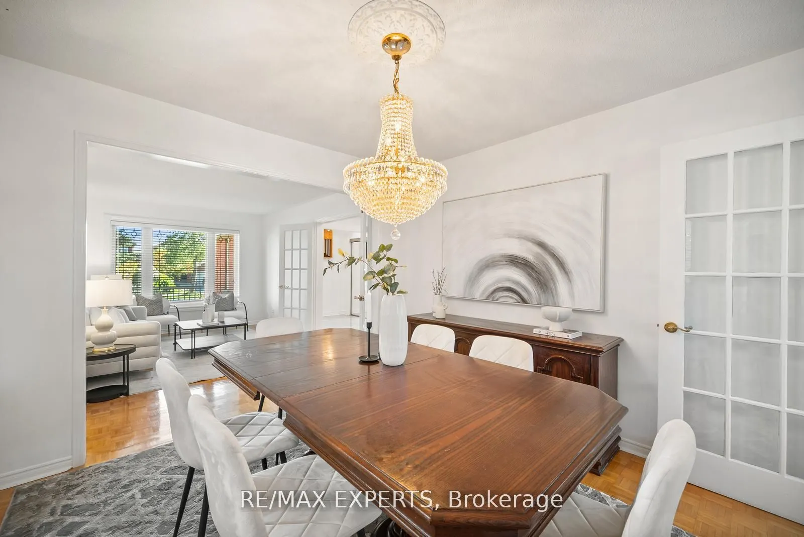 118 Chancellor Drive