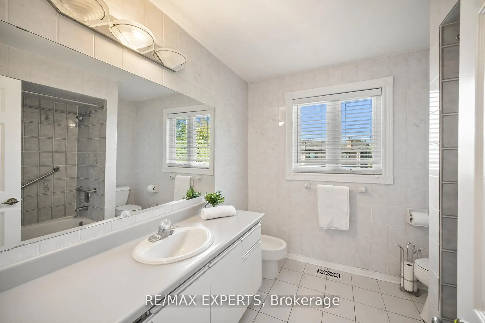 118 Chancellor Drive