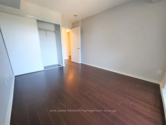 73 King William Crescent, #212